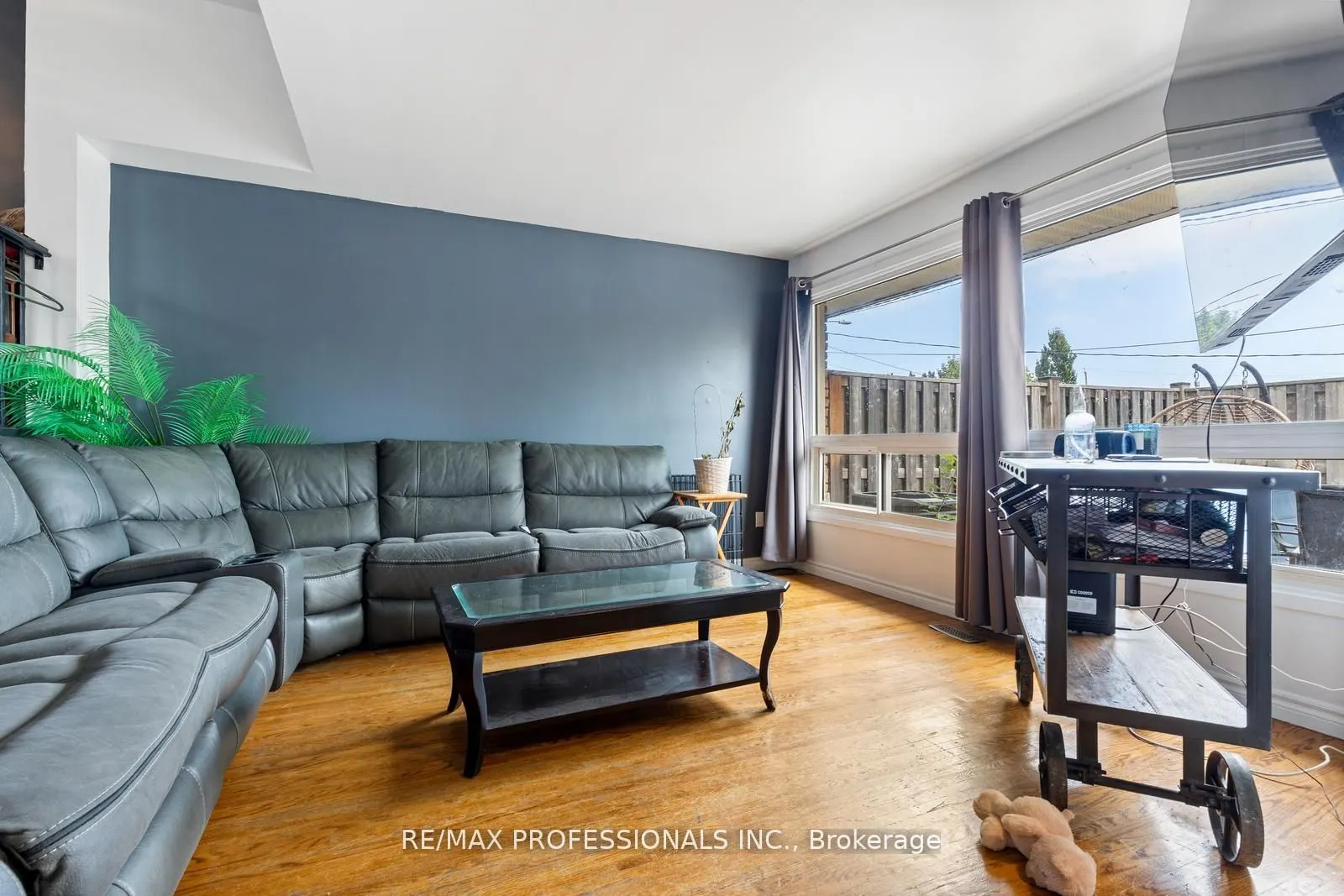 5 Viking Court, #304