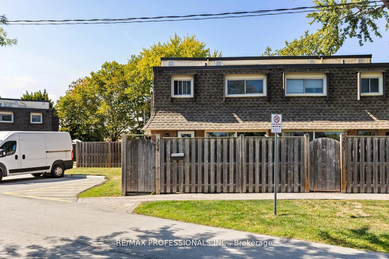 5 Viking Court, #304