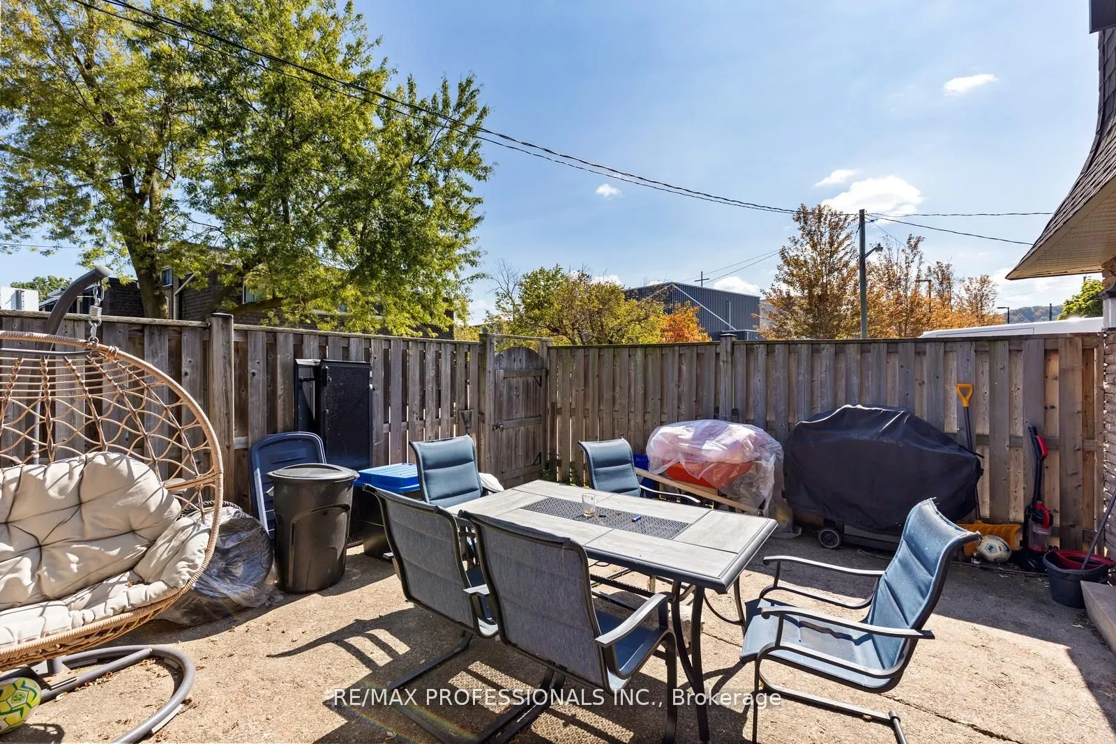 5 Viking Court, #304