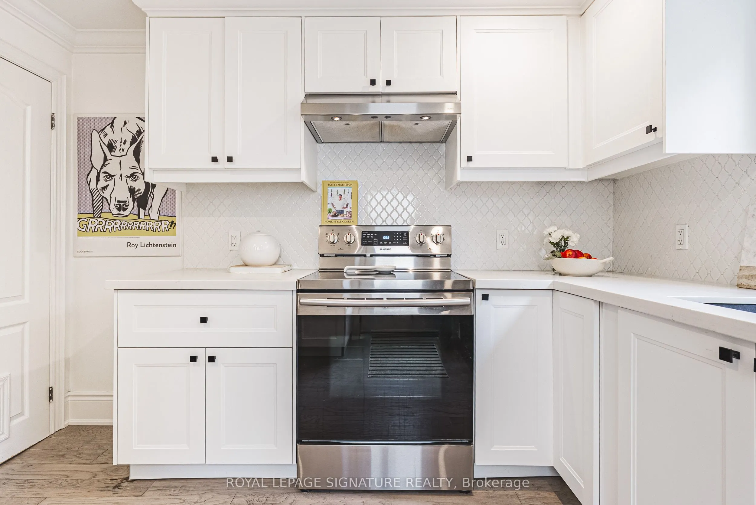 110 Kensington Avenue S