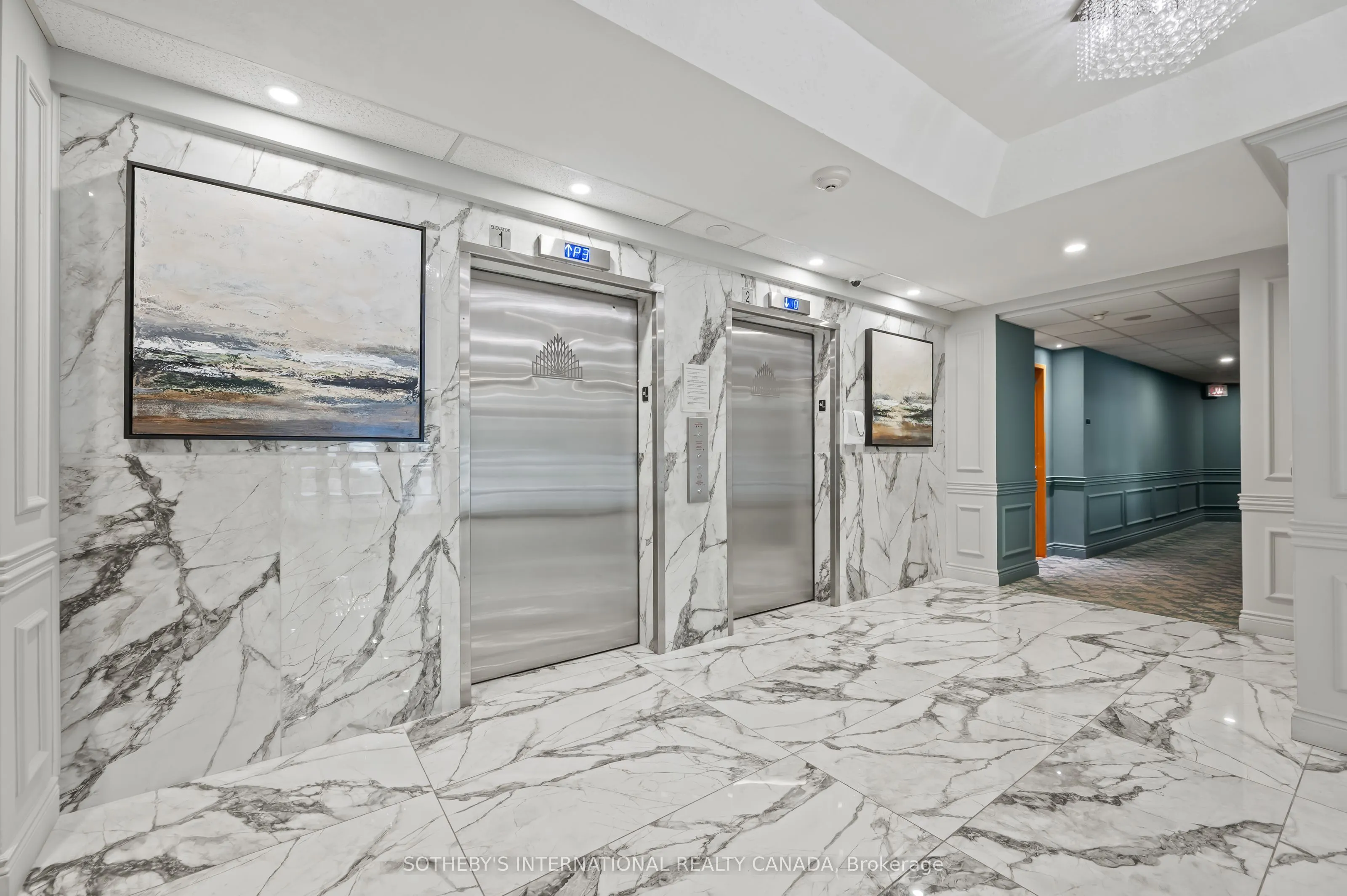 237 King Street W, #1003