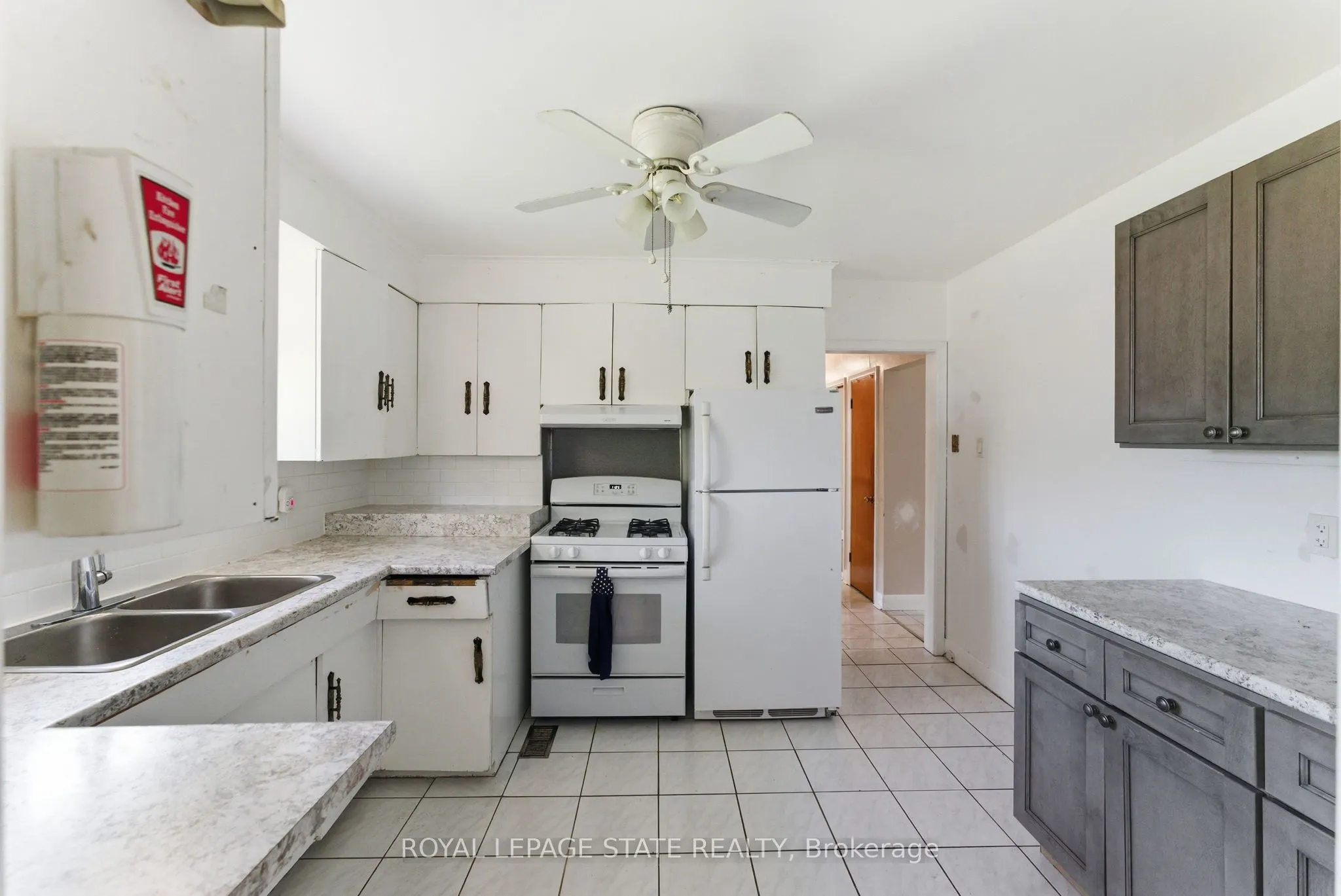 2088 Upper James Street