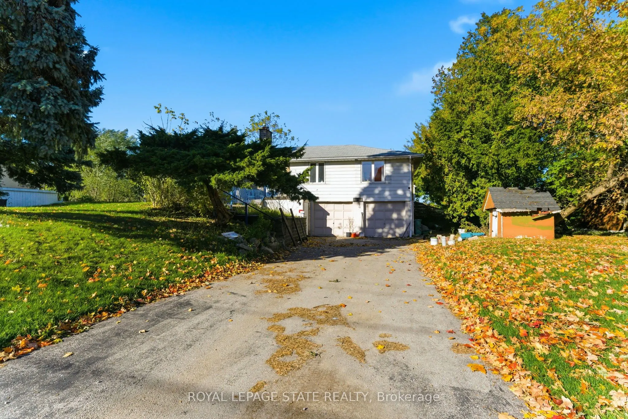 2088 Upper James Street