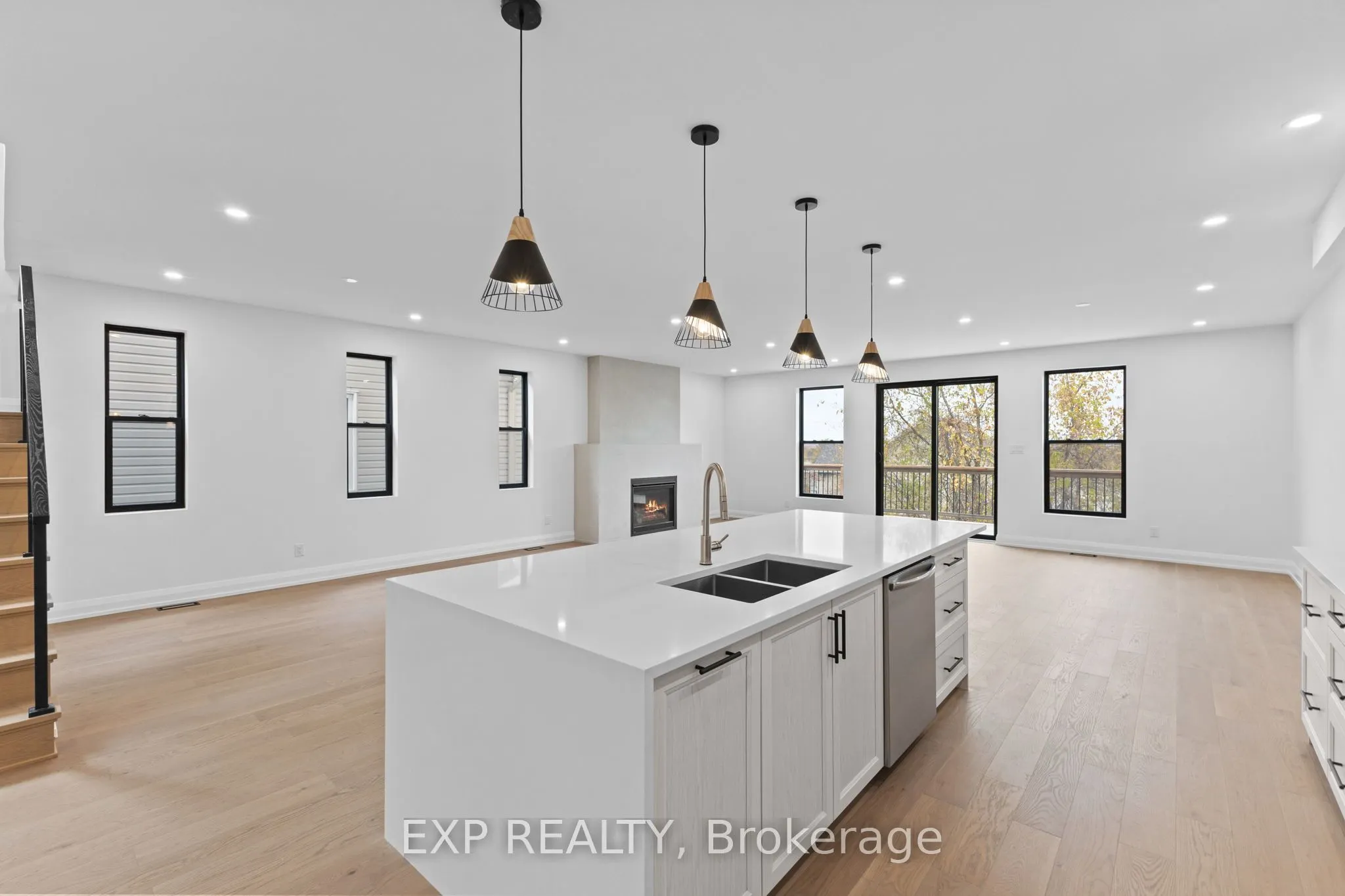 6817 Notre Dame Street