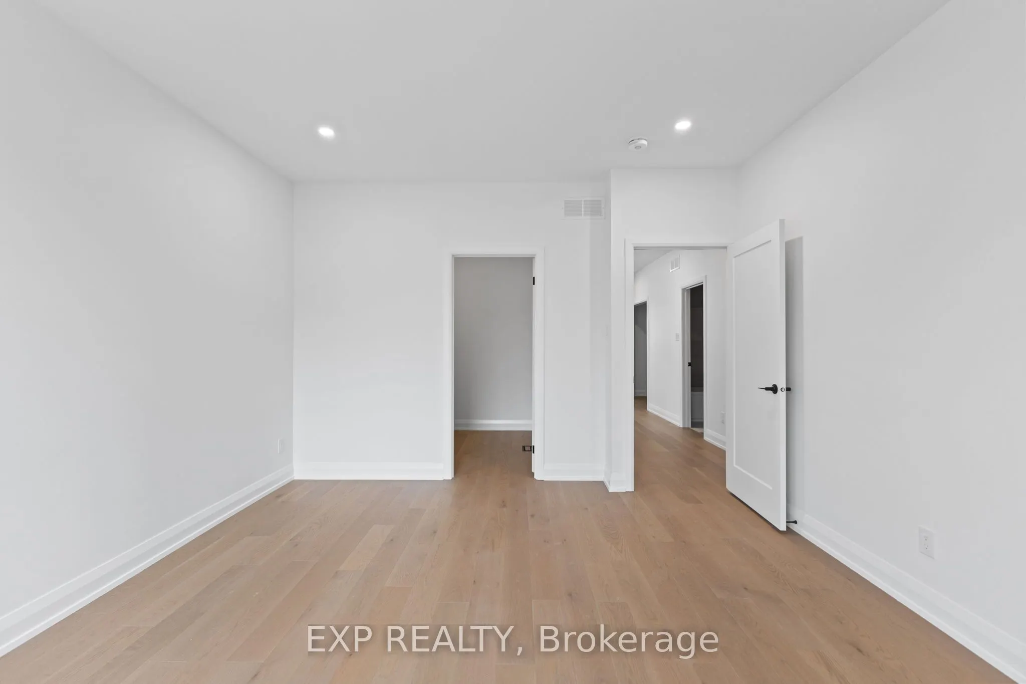 6817 Notre Dame Street