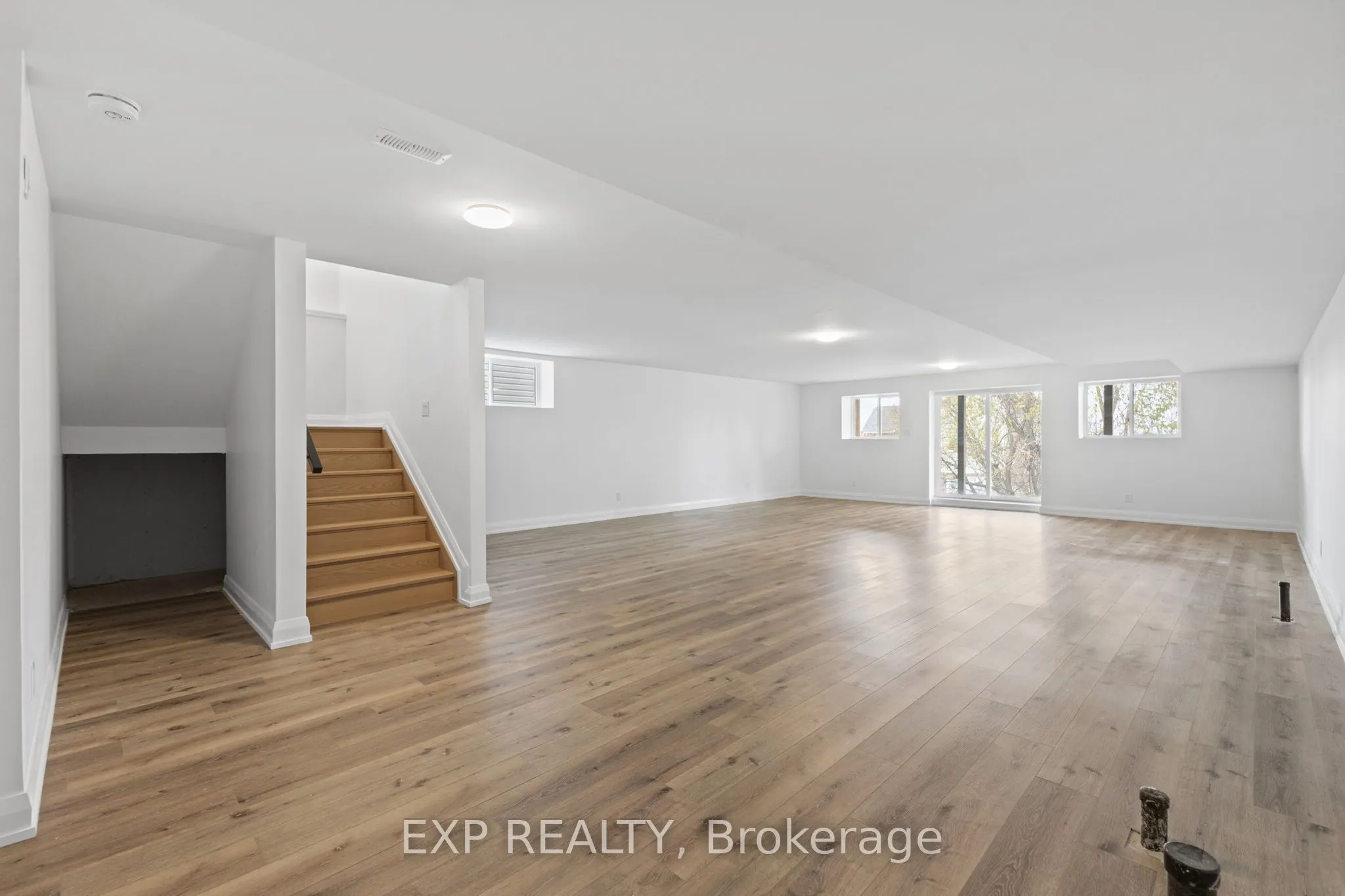 6817 Notre Dame Street