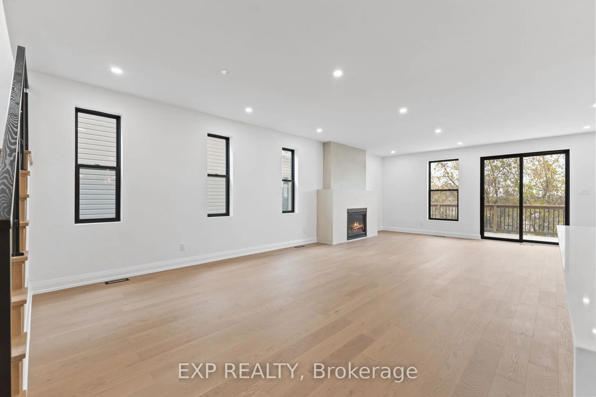 6817 Notre Dame Street