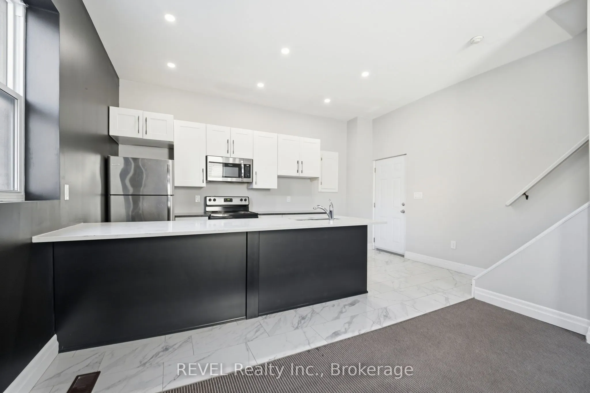 18 Clairmont Street, #7