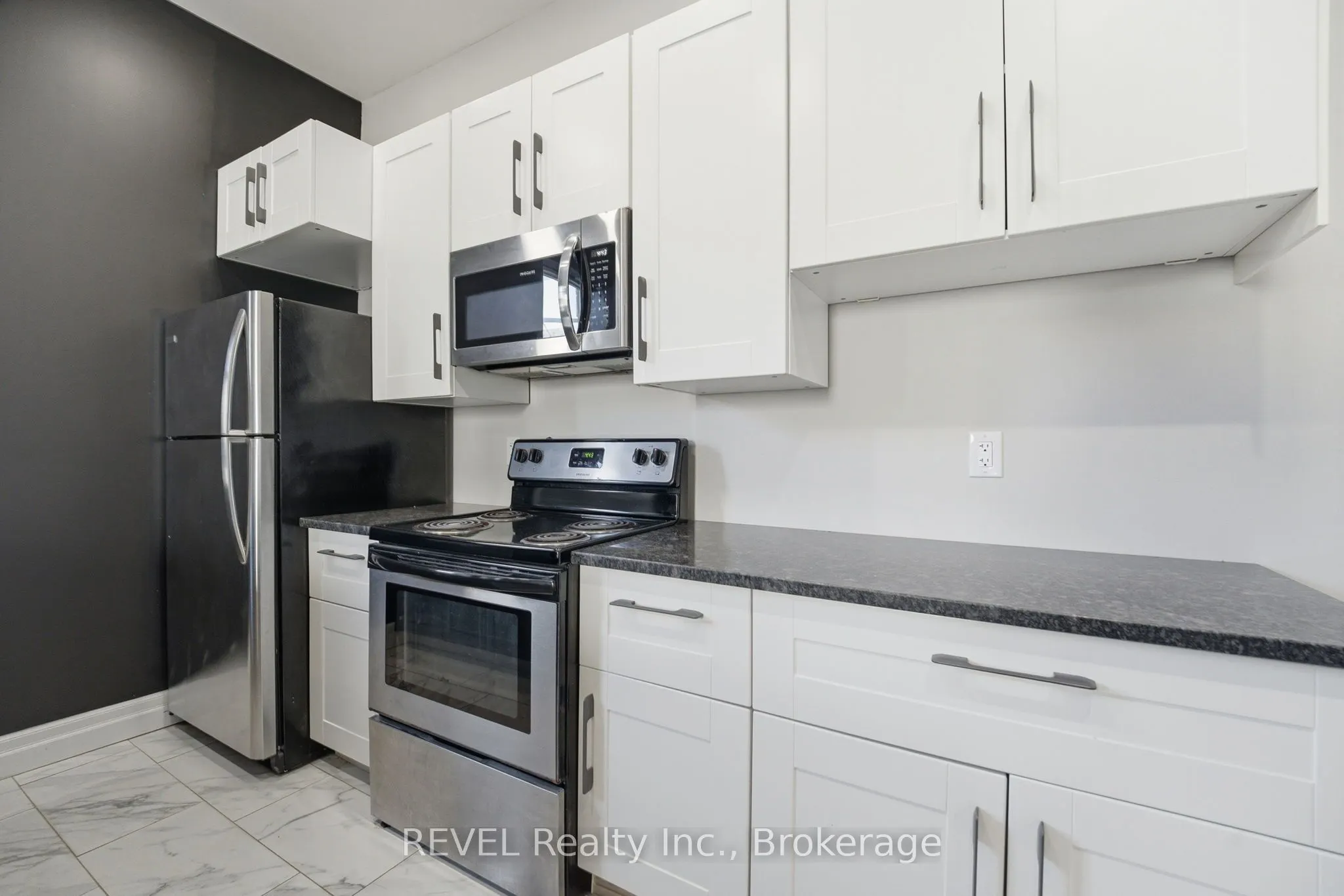 18 Clairmont Street, #7