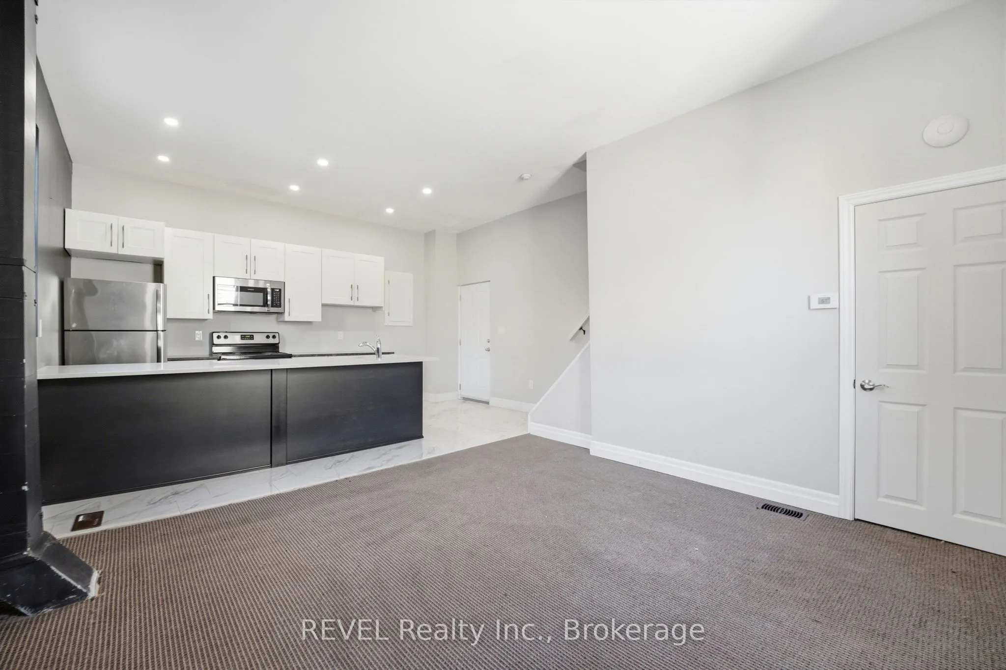 18 Clairmont Street, #7