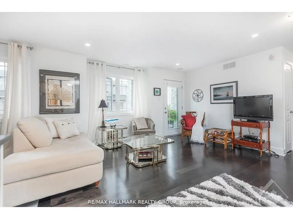 340 TRIBECA Private, #10