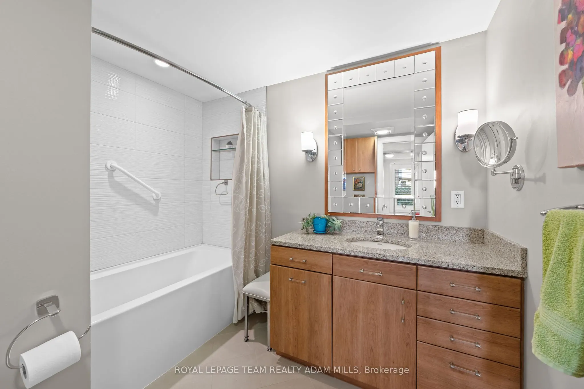 1 Columbus Avenue, #202D