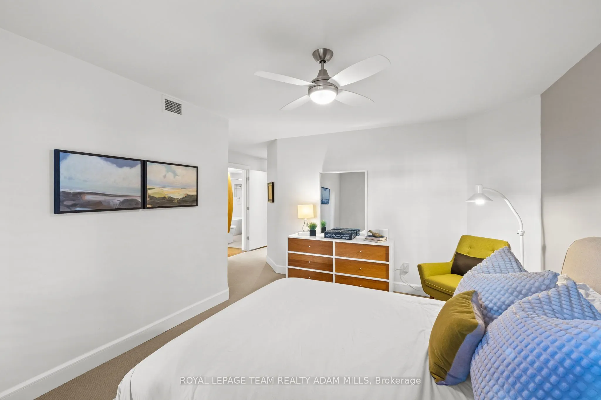 1 Columbus Avenue, #202D