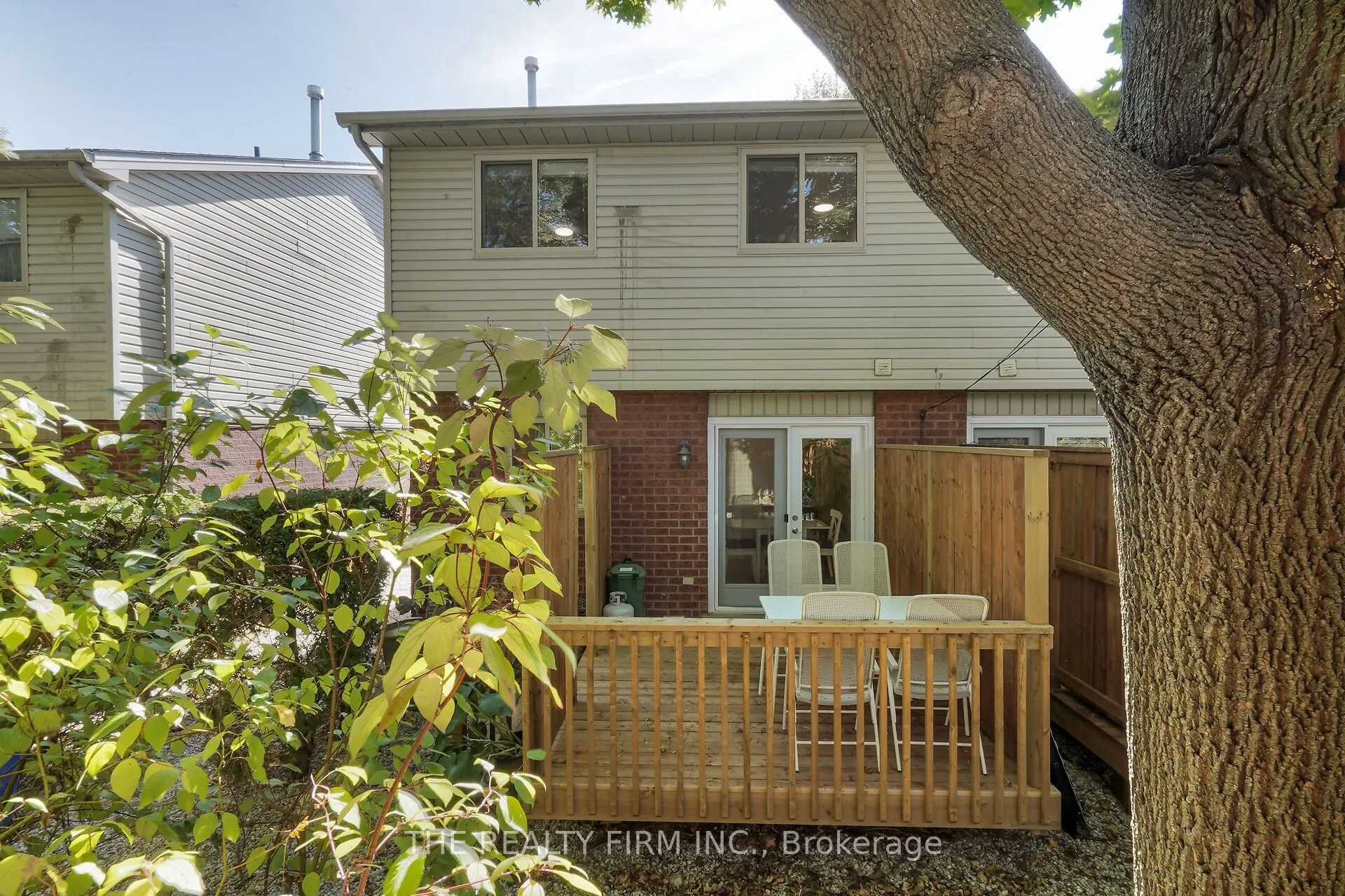 70 Chapman Court, #25