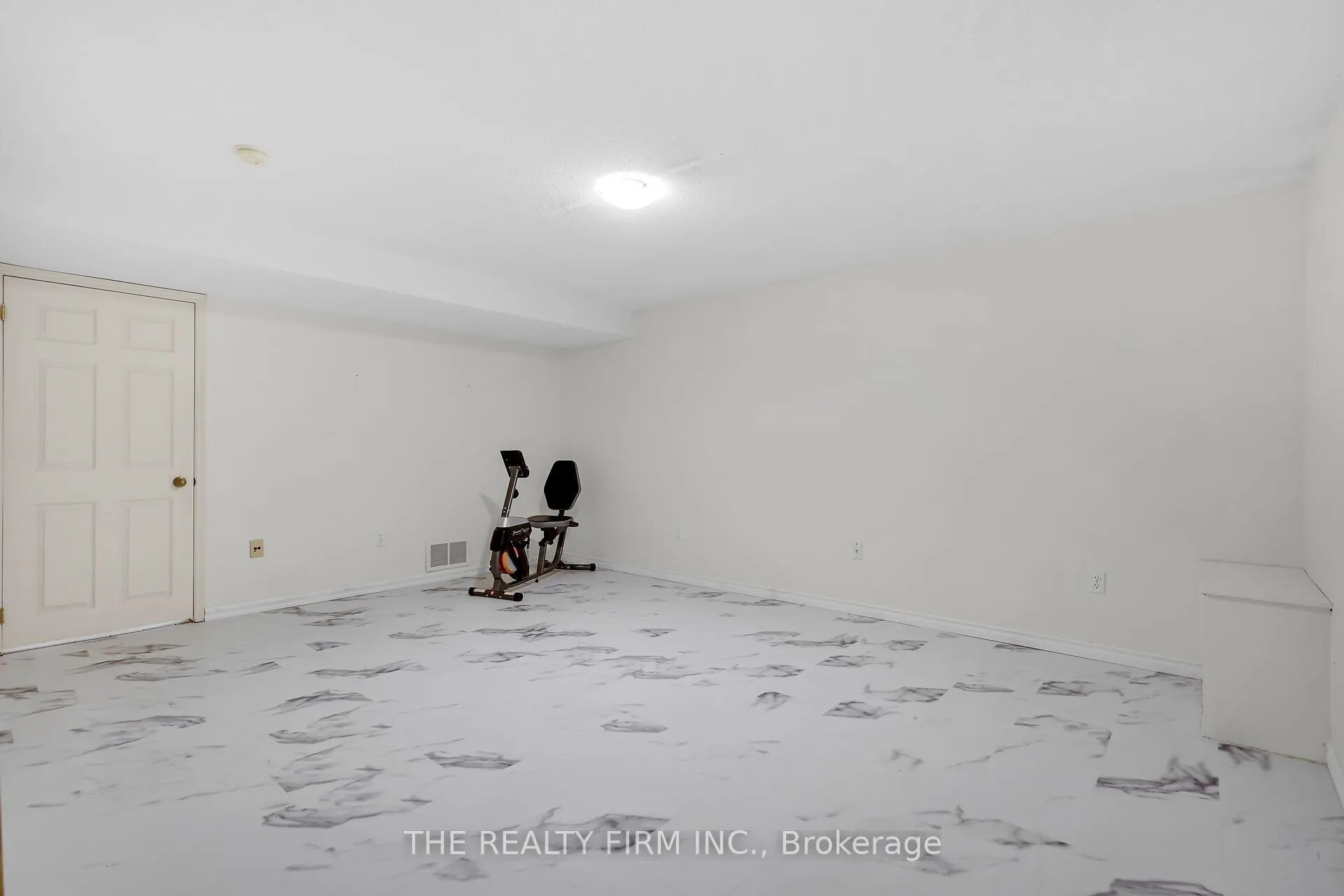 70 Chapman Court, #25