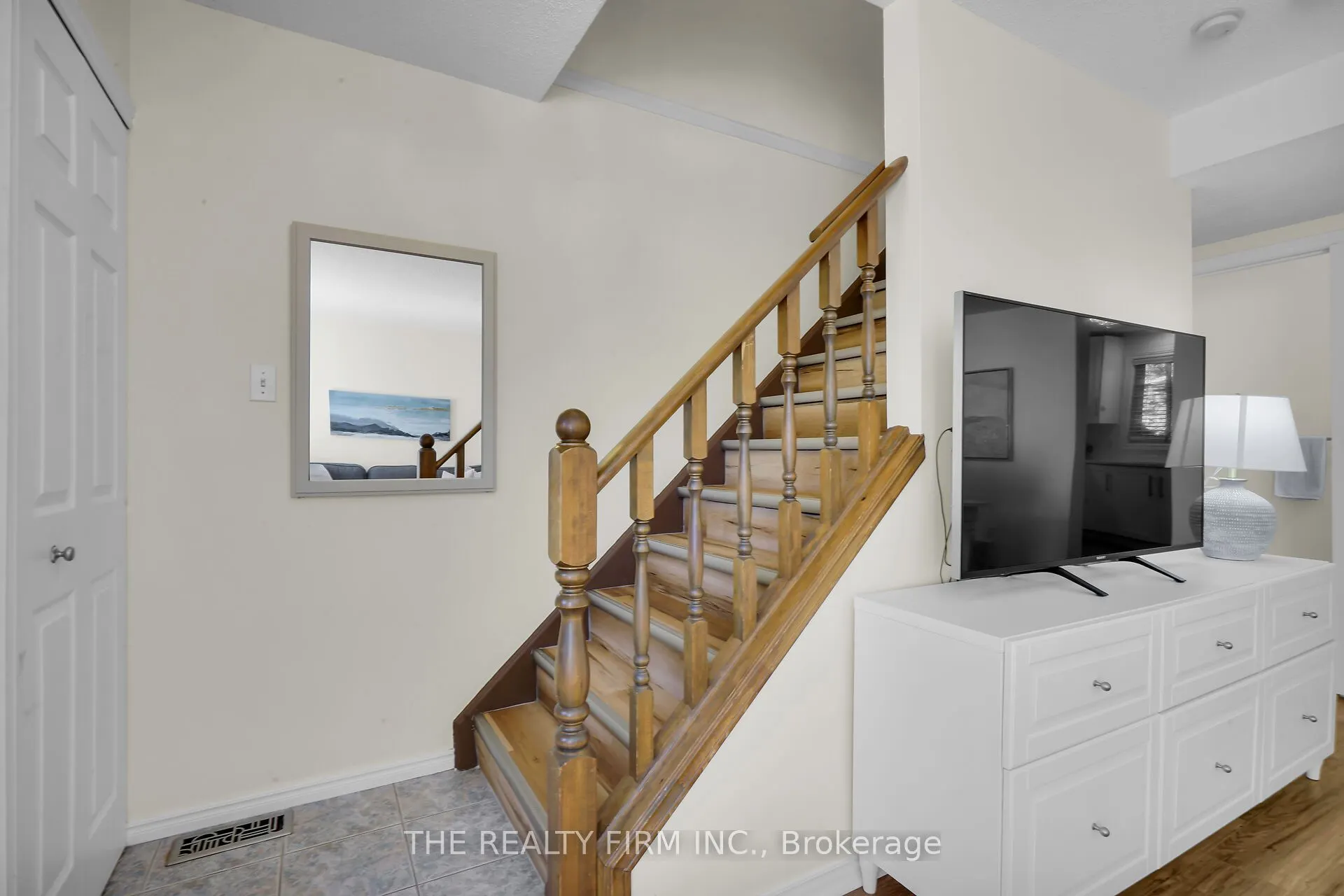 70 Chapman Court, #25