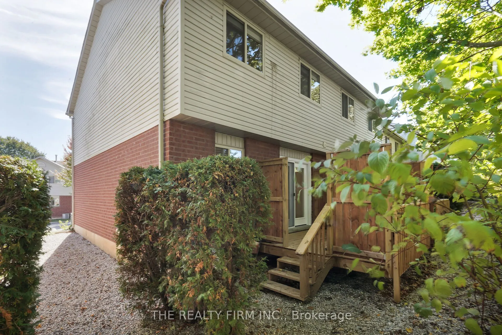 70 Chapman Court, #25