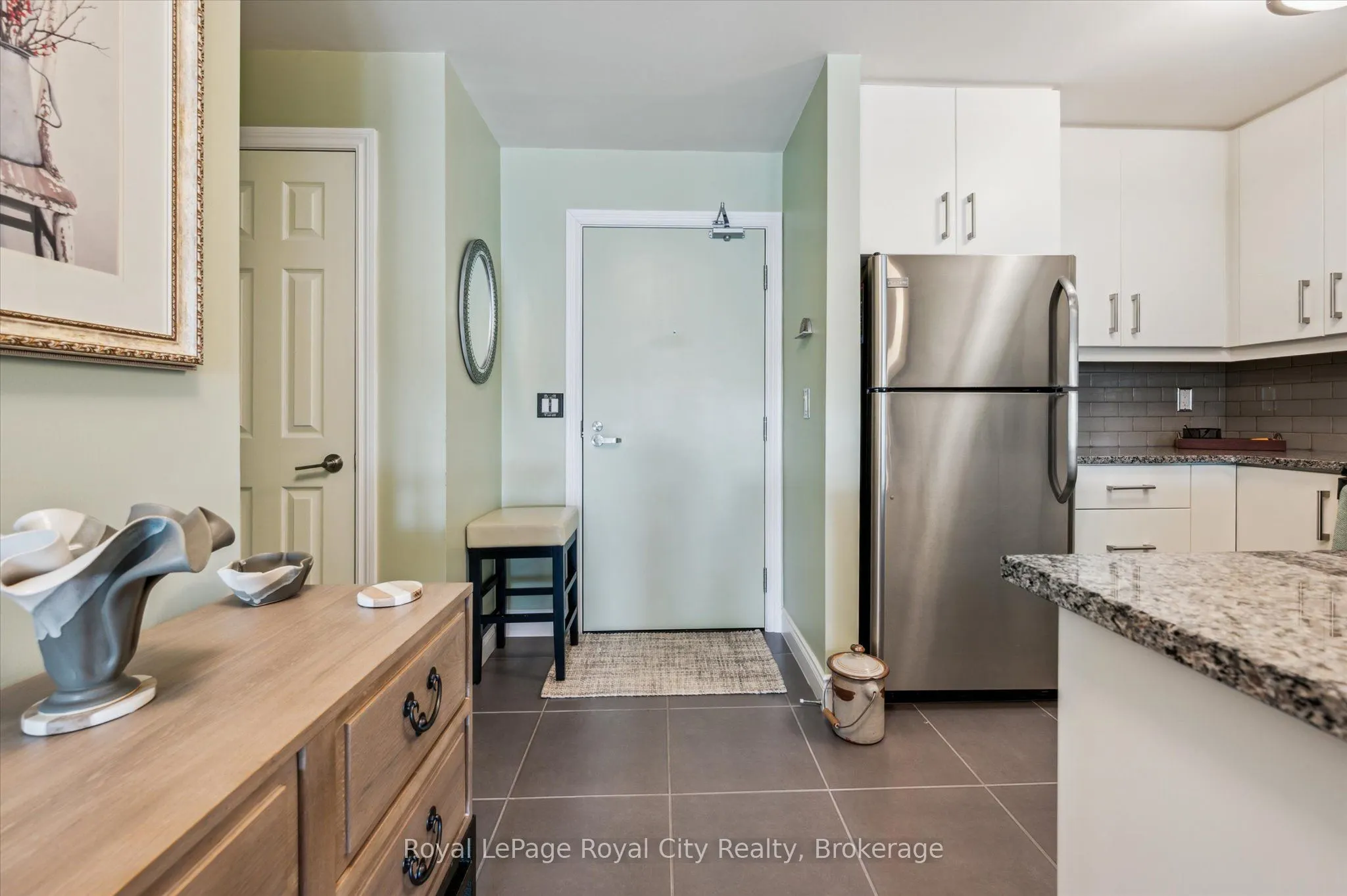 106 Bard Boulevard, #202