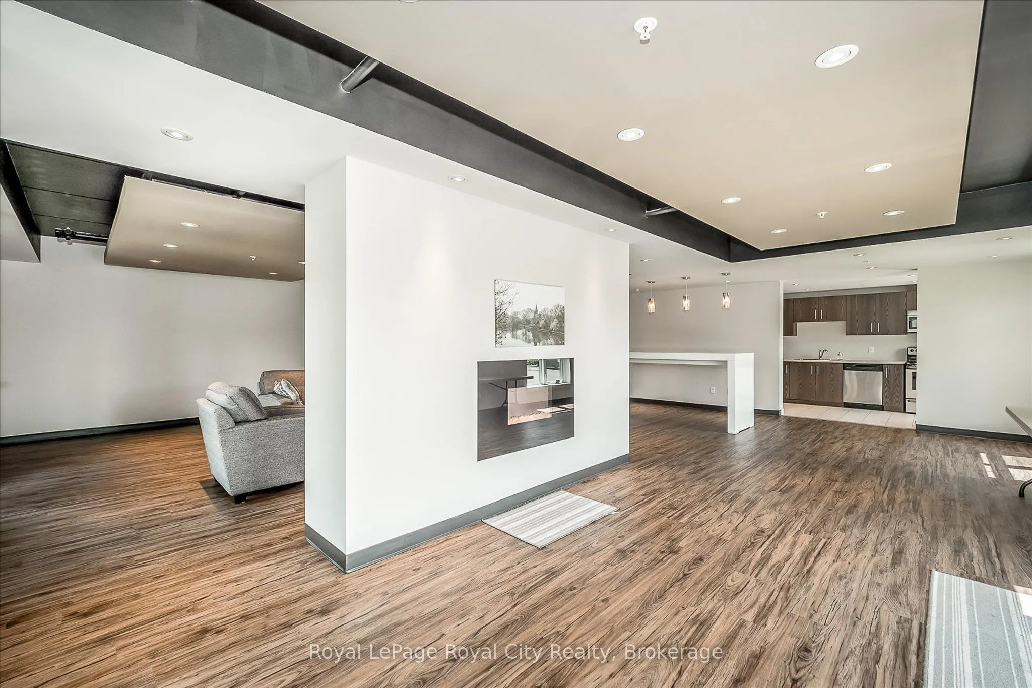 106 Bard Boulevard, #202