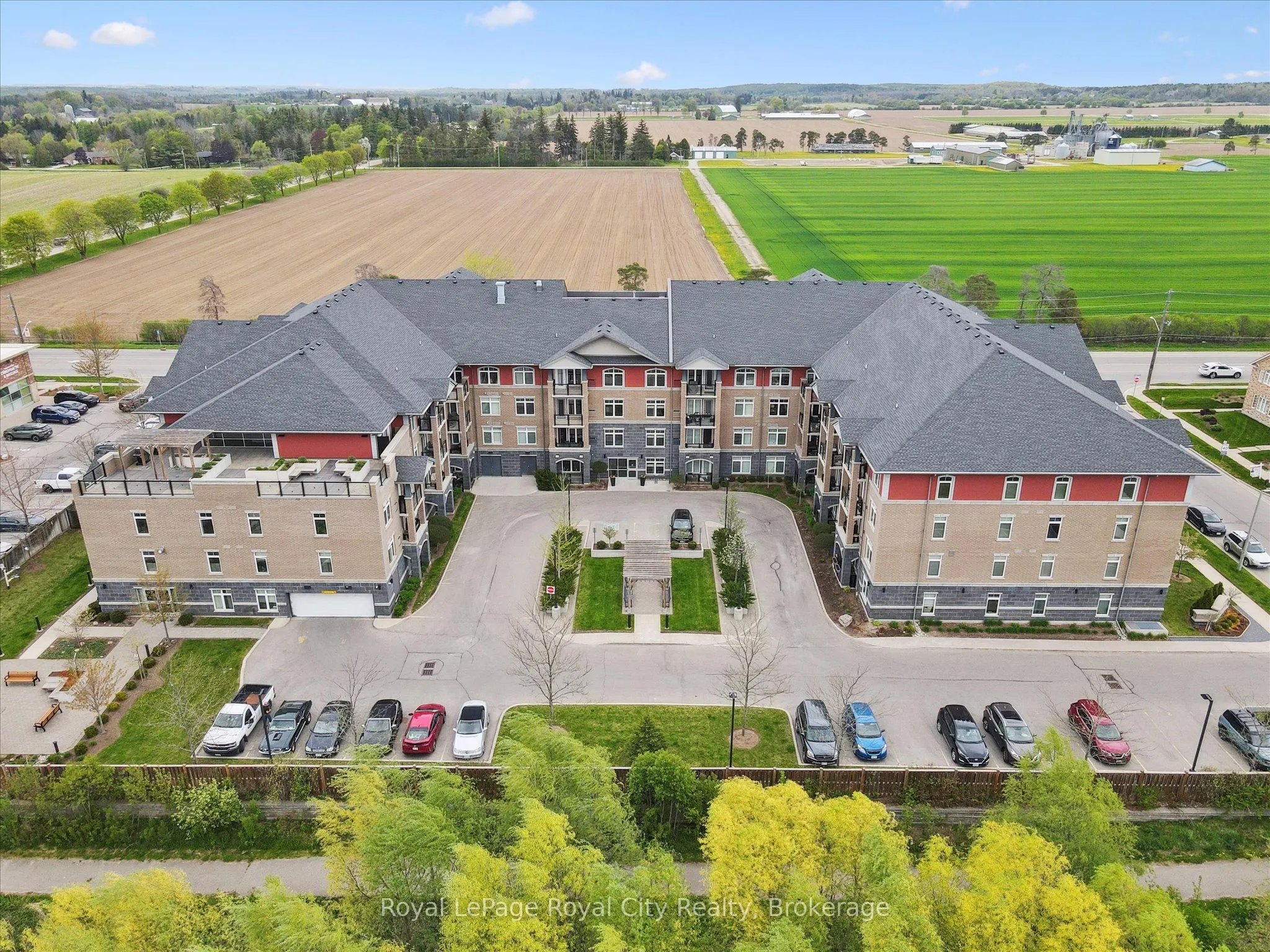 106 Bard Boulevard, #202