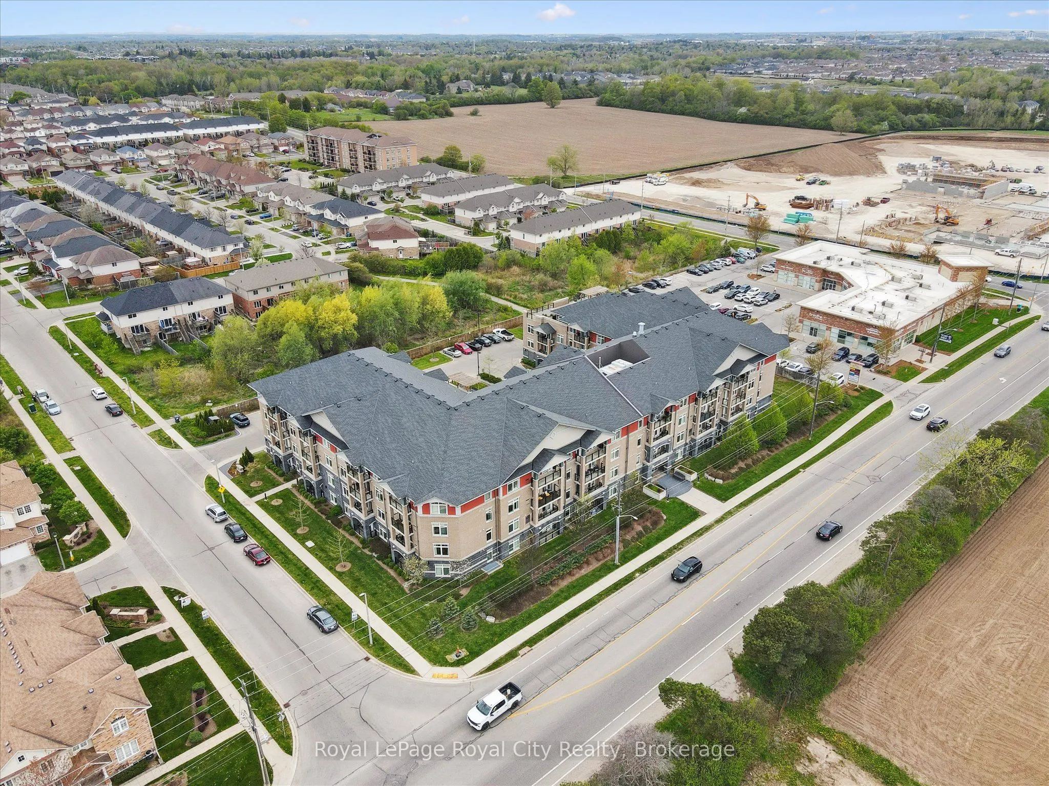 106 Bard Boulevard, #202