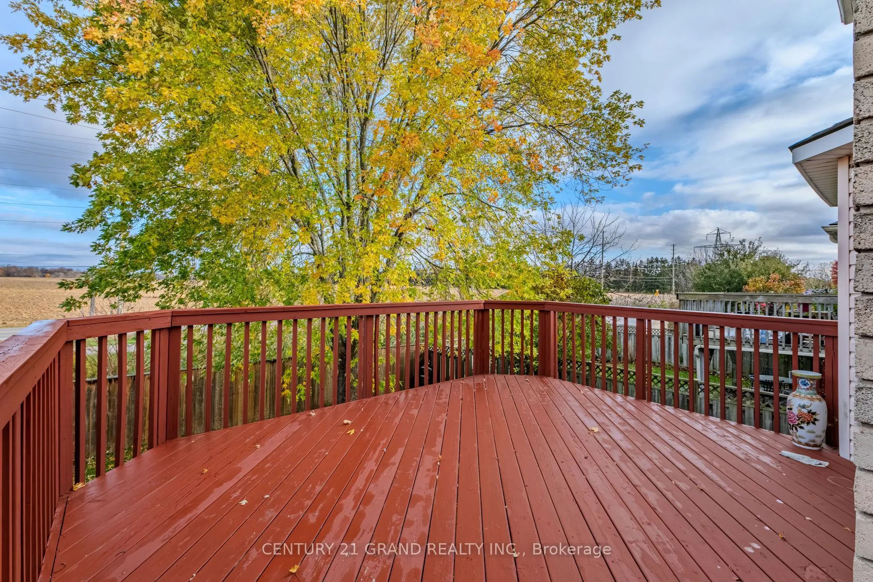 25 Anastasia Crescent