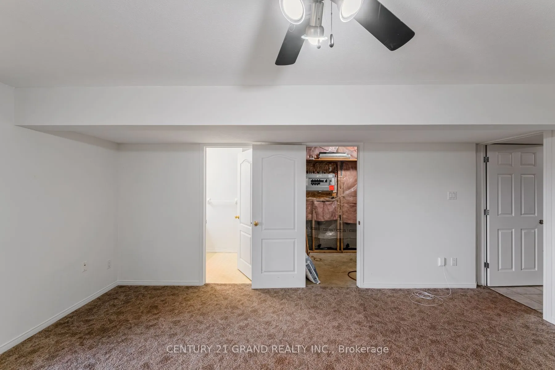 25 Anastasia Crescent