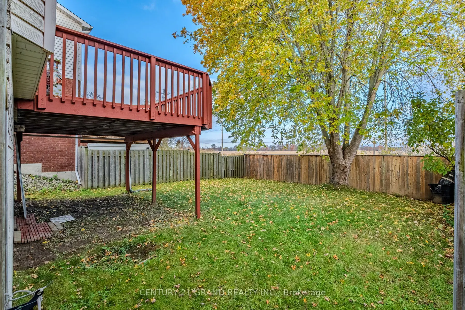 25 Anastasia Crescent