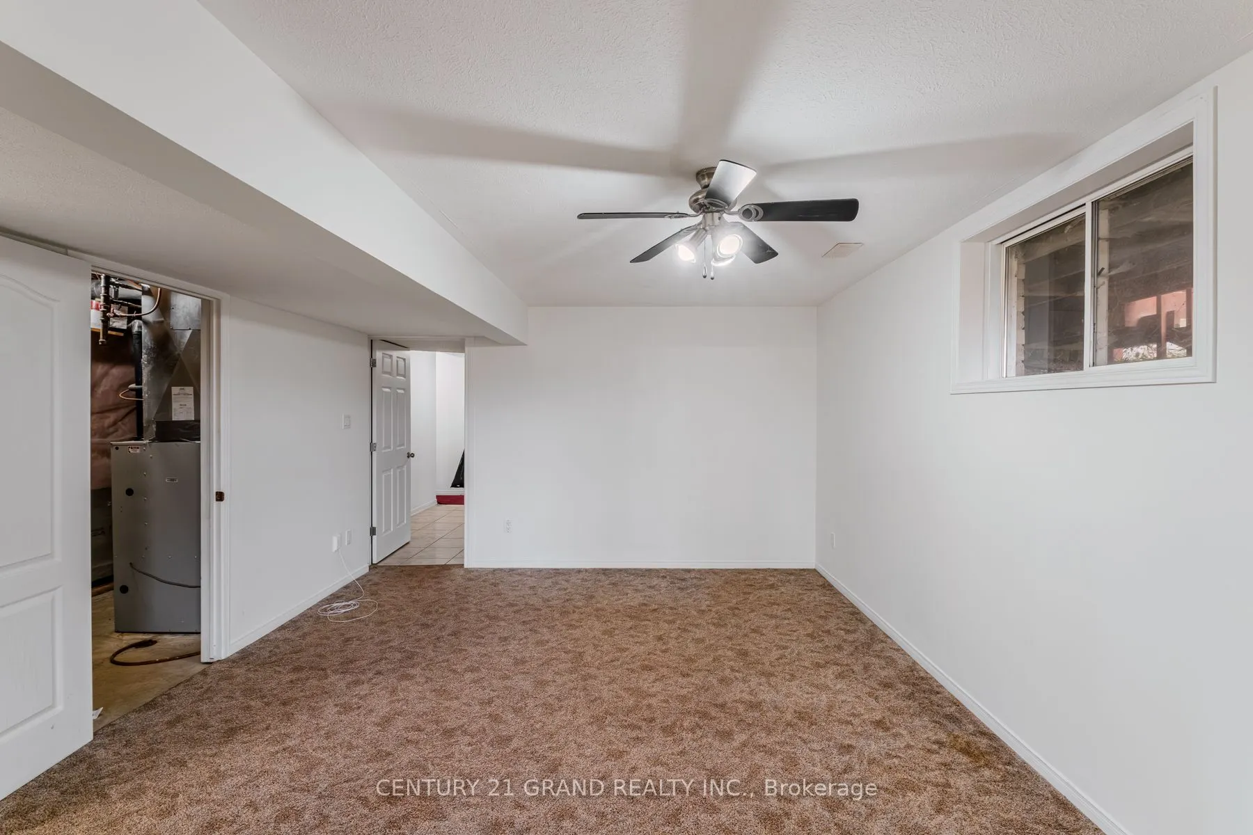 25 Anastasia Crescent