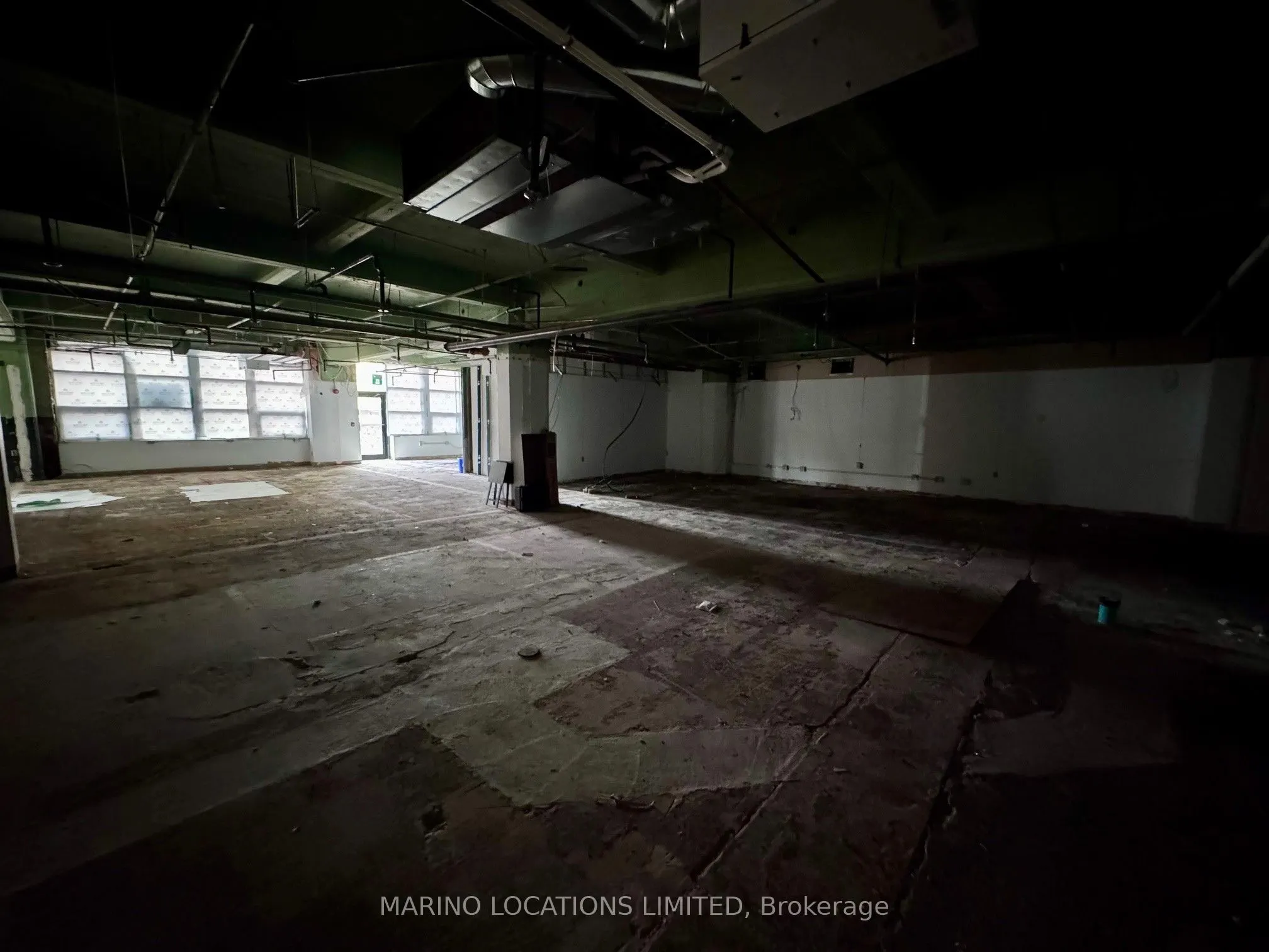 201 Hunter Street E, #100-101