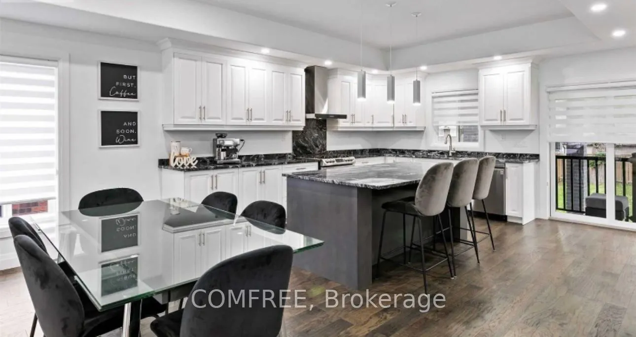 2927 Clemenceau Boulevard