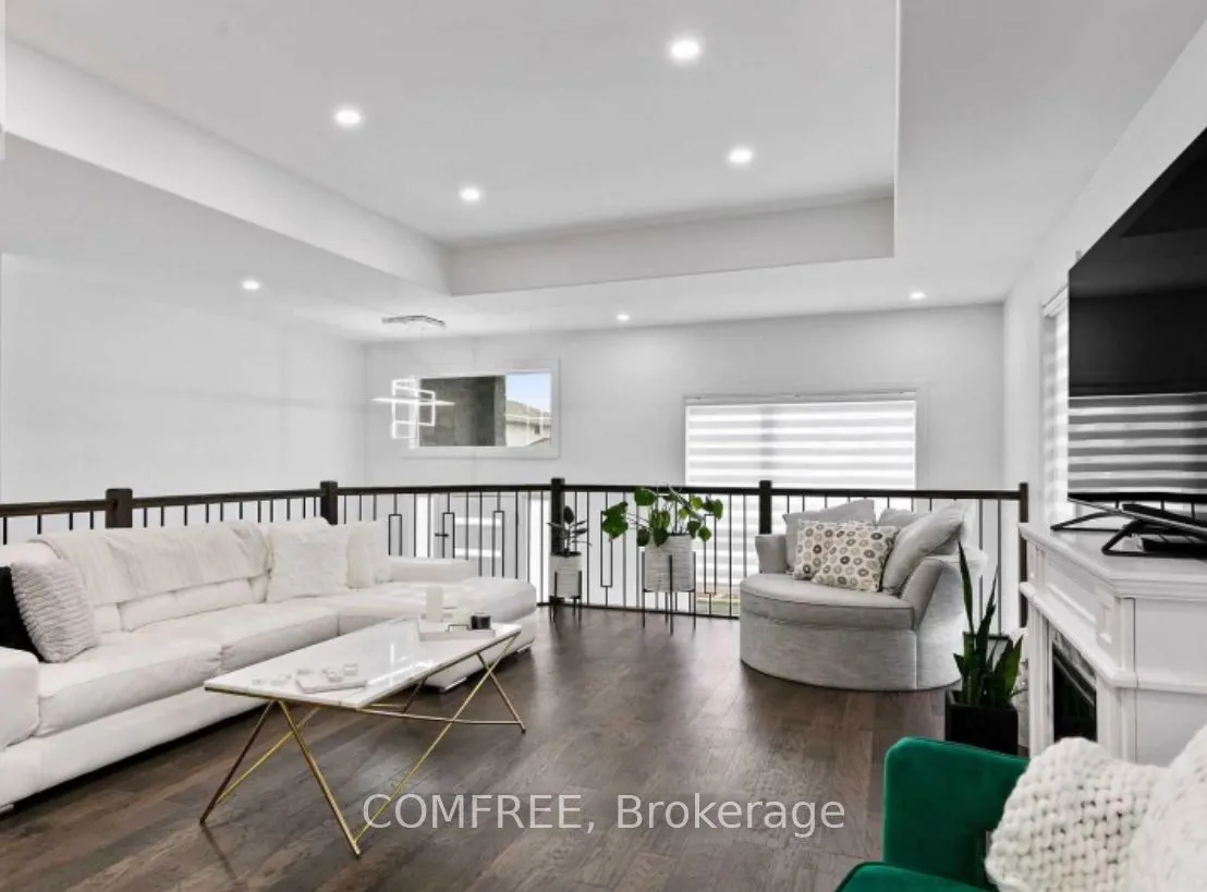 2927 Clemenceau Boulevard