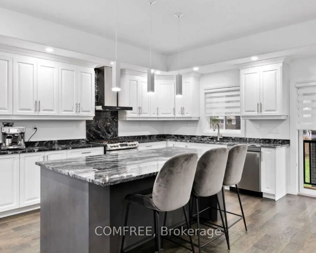 2927 Clemenceau Boulevard