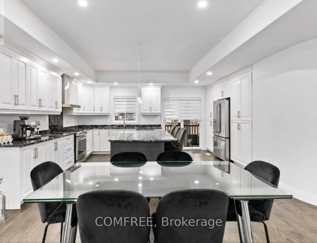 2927 Clemenceau Boulevard