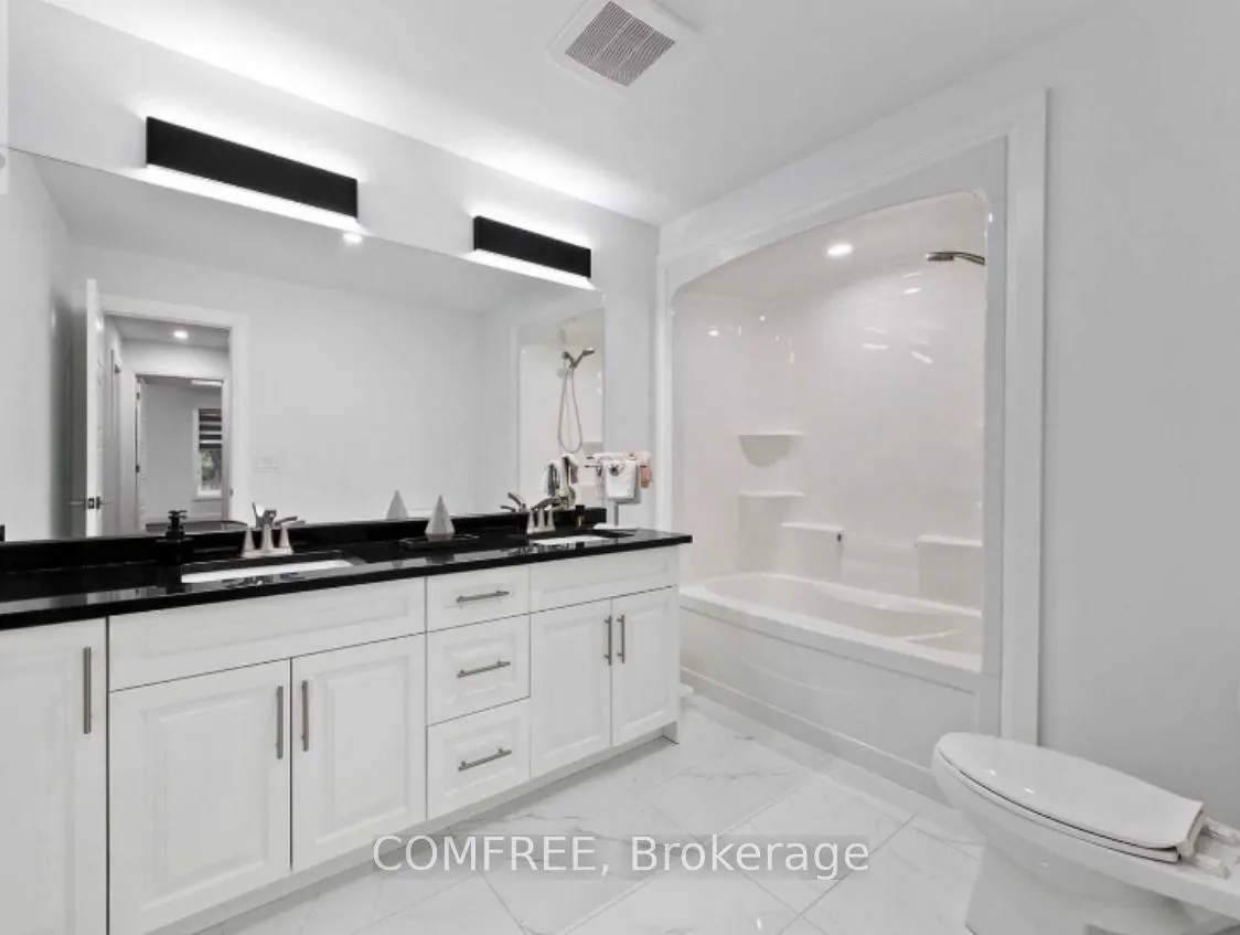 2927 Clemenceau Boulevard