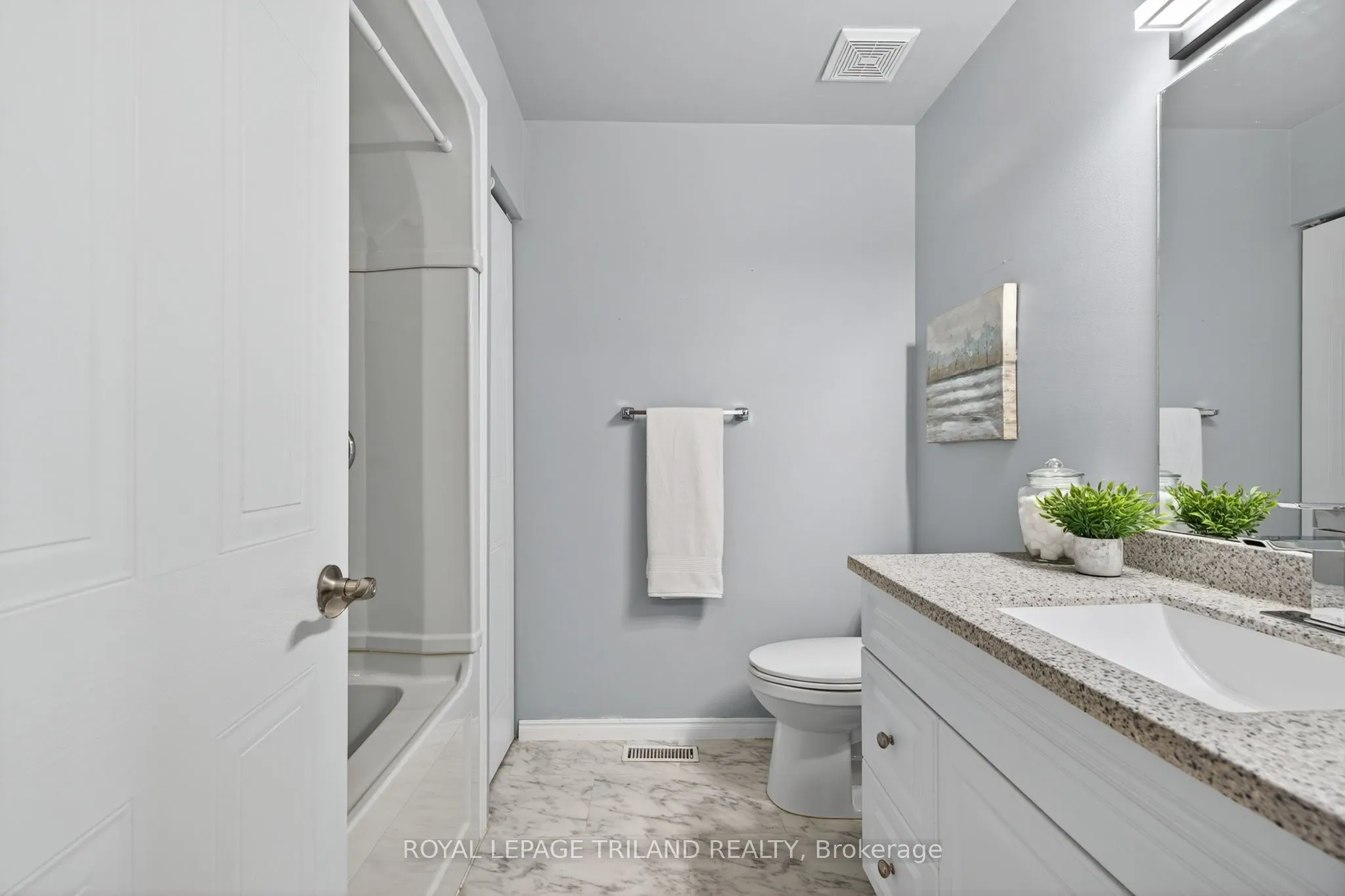 131 Bonaventure Drive, #25