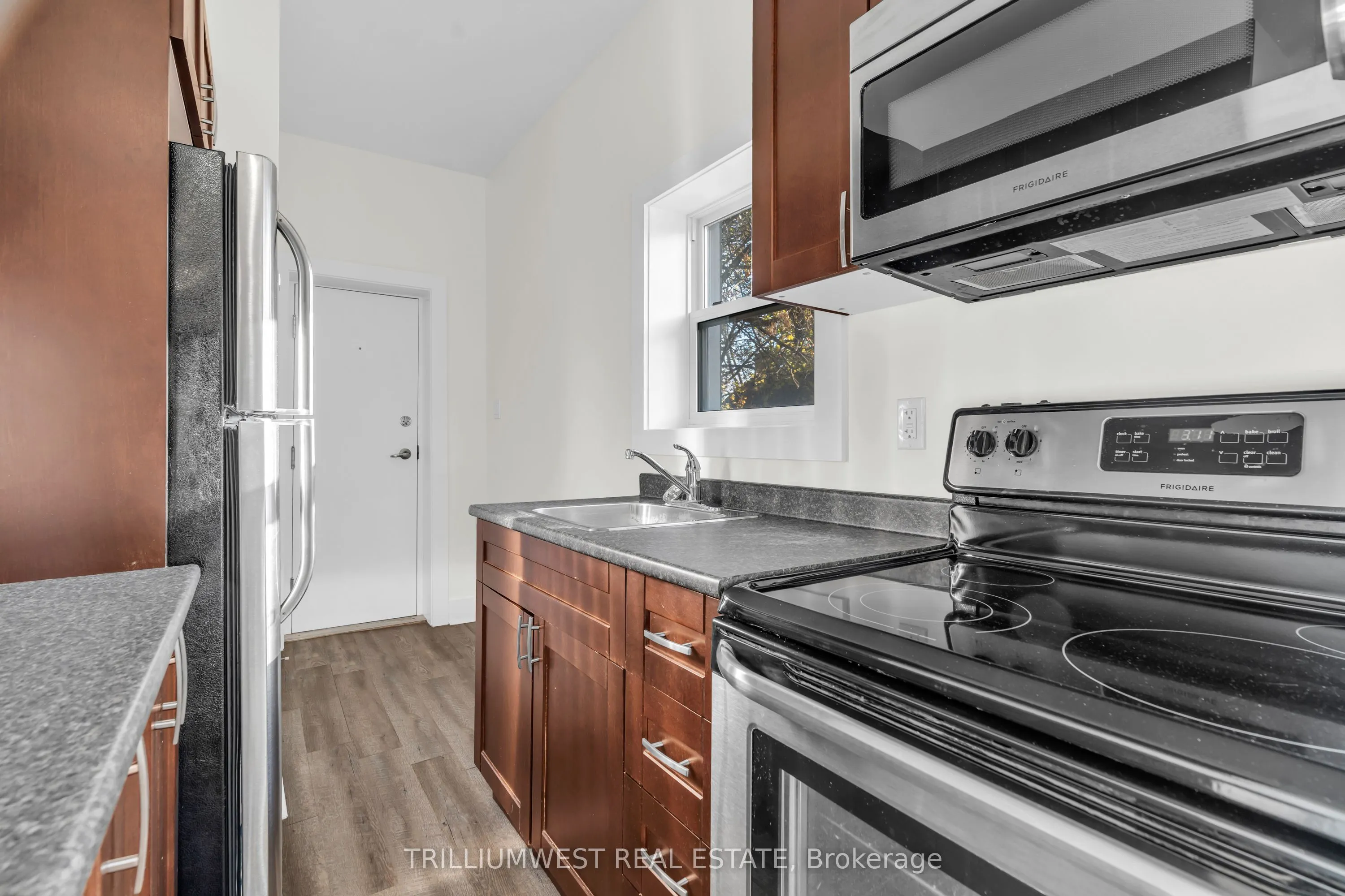 98 Church Street, #Unit B (Main)