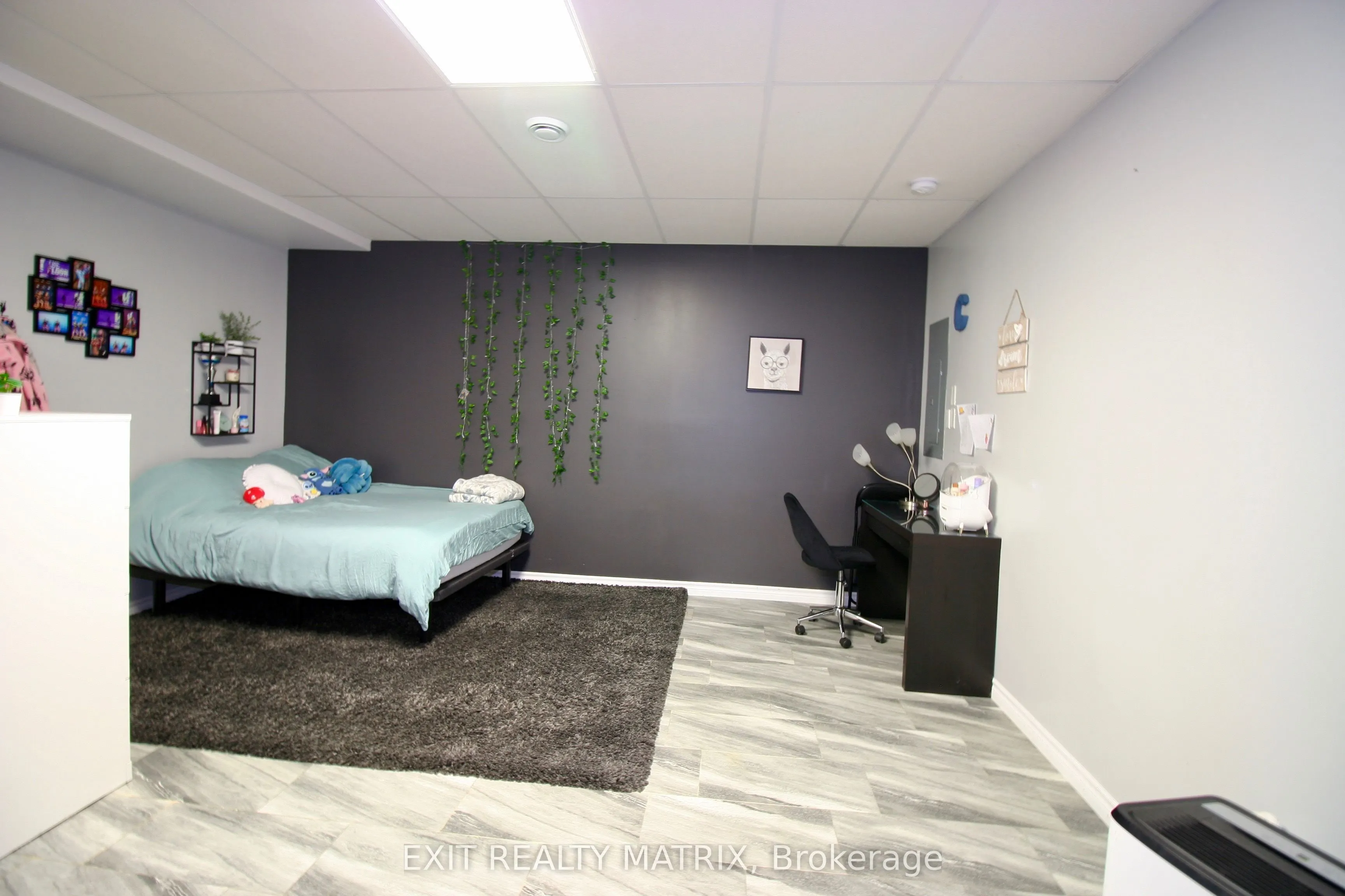 3532-3534 Front Road