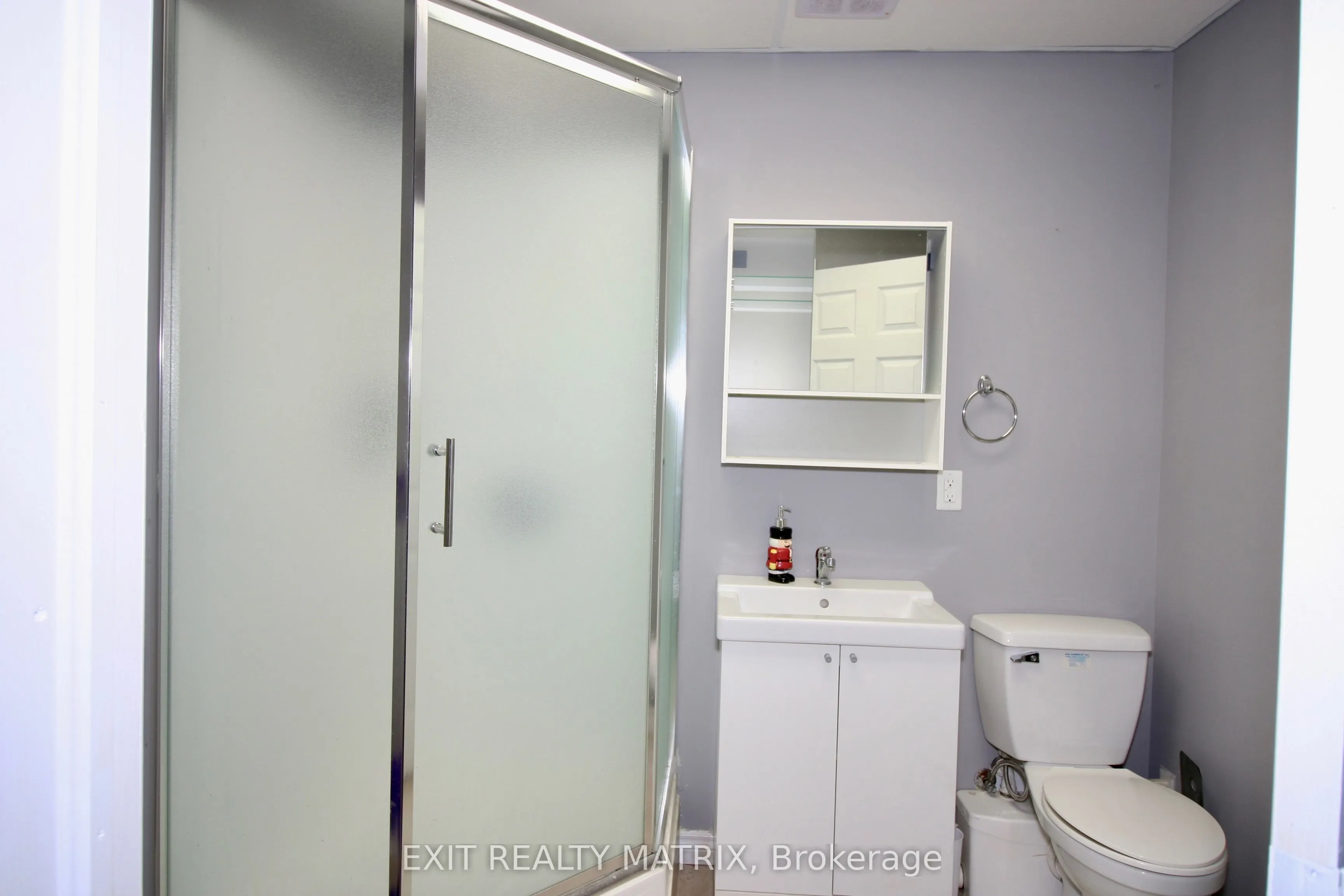 3532-3534 Front Road