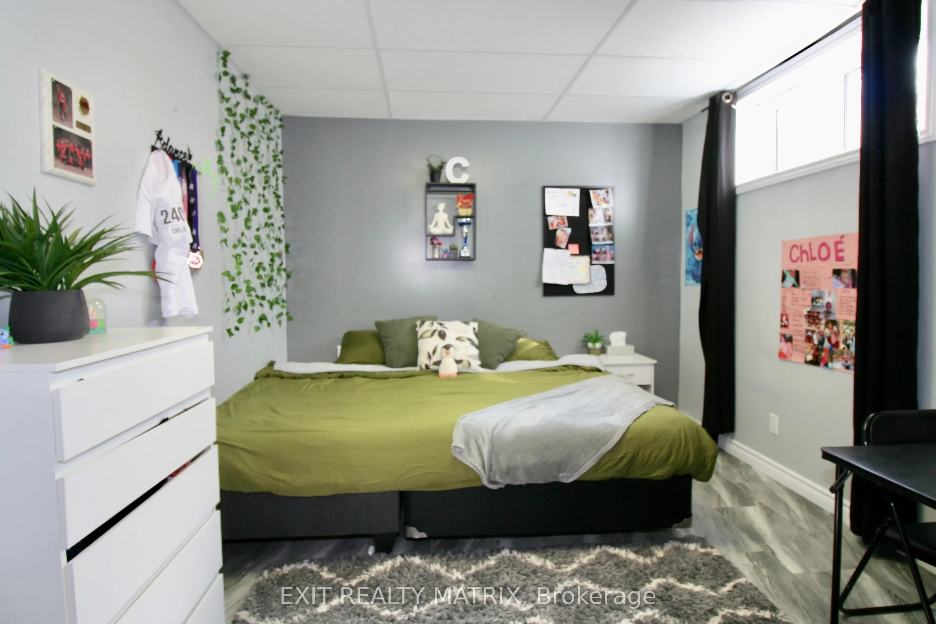 3532-3534 Front Road