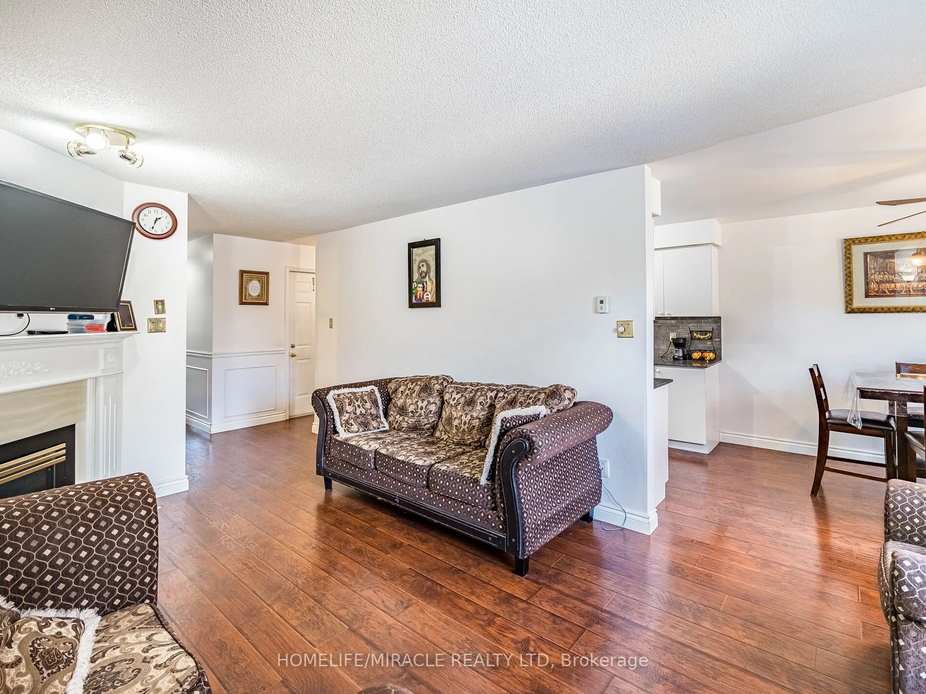 238 Candlewood Drive