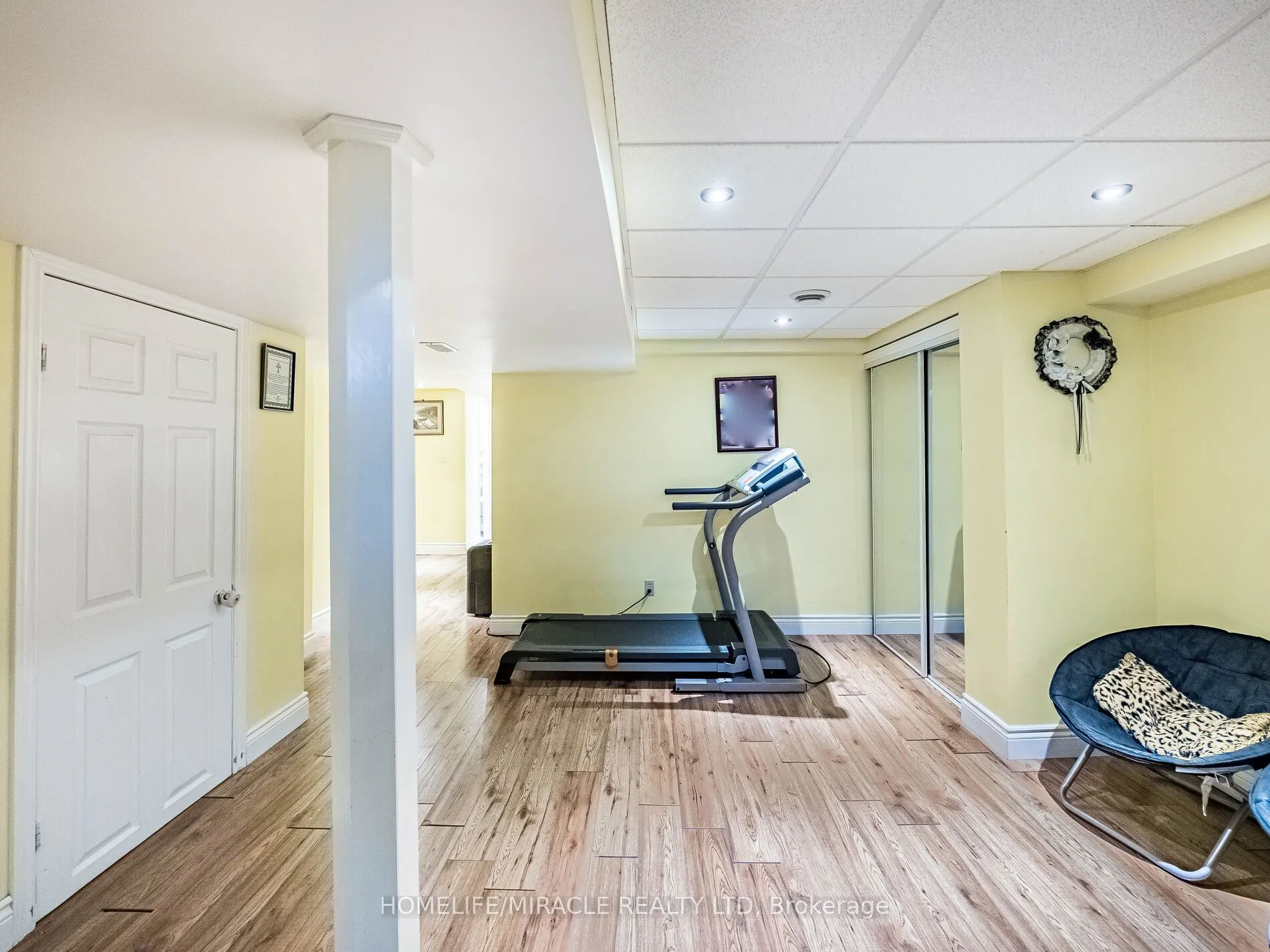 238 Candlewood Drive