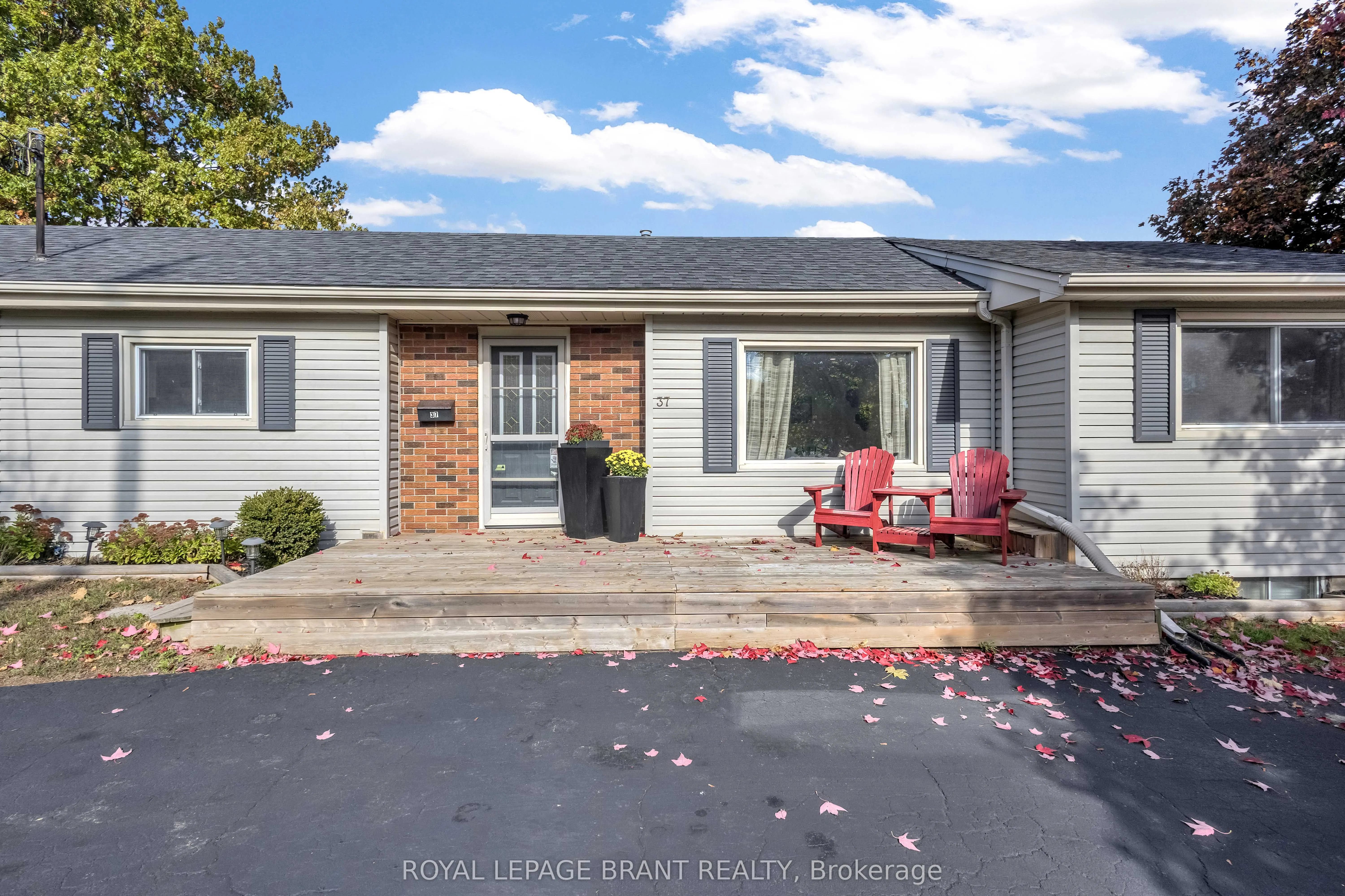 37 Morton Avenue