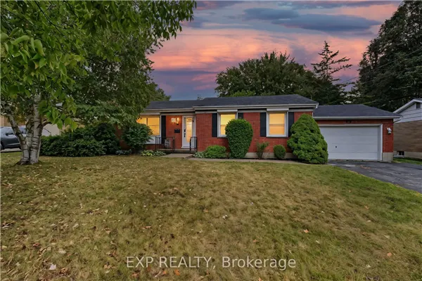 61 Larkspur Crescent