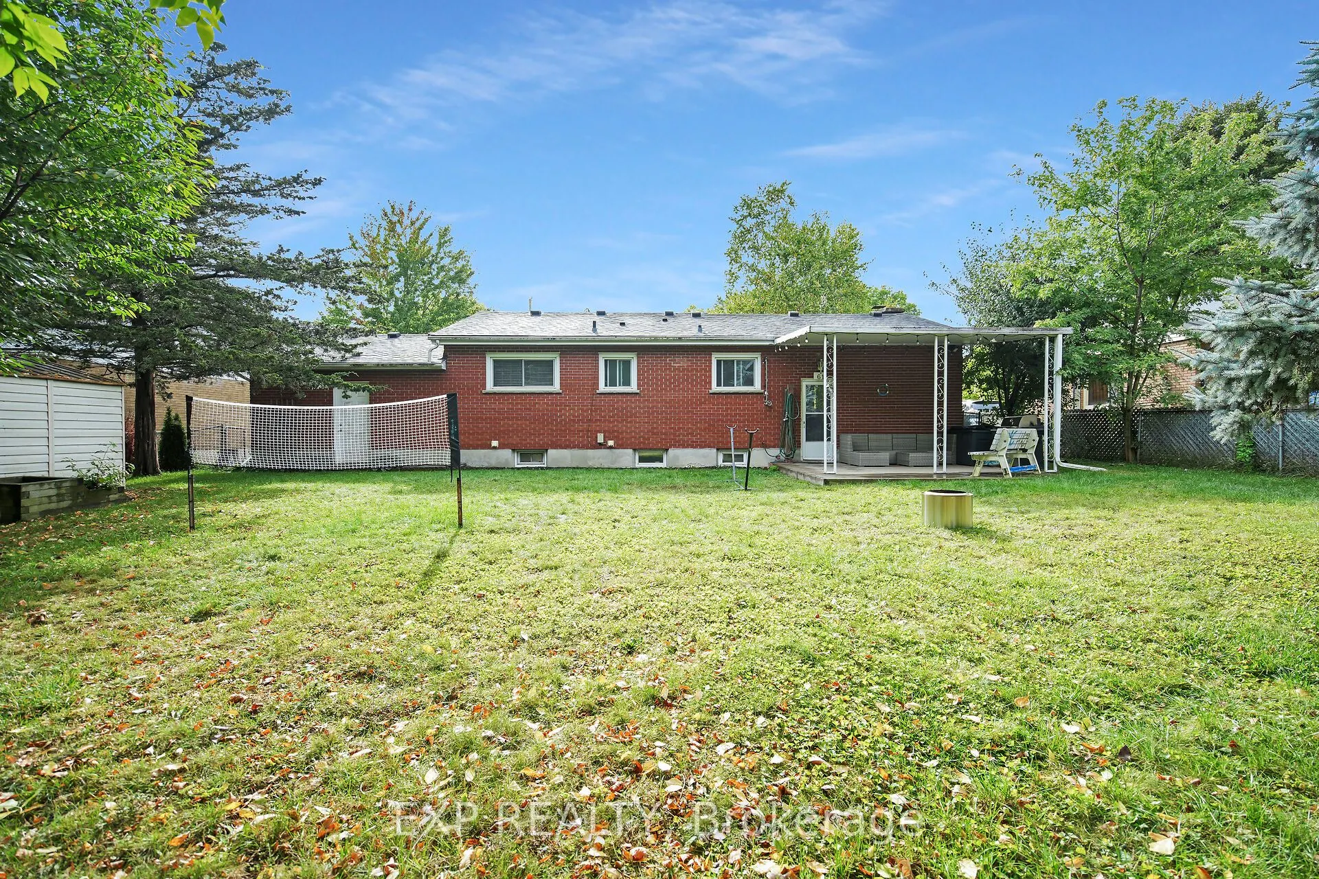 61 Larkspur Crescent