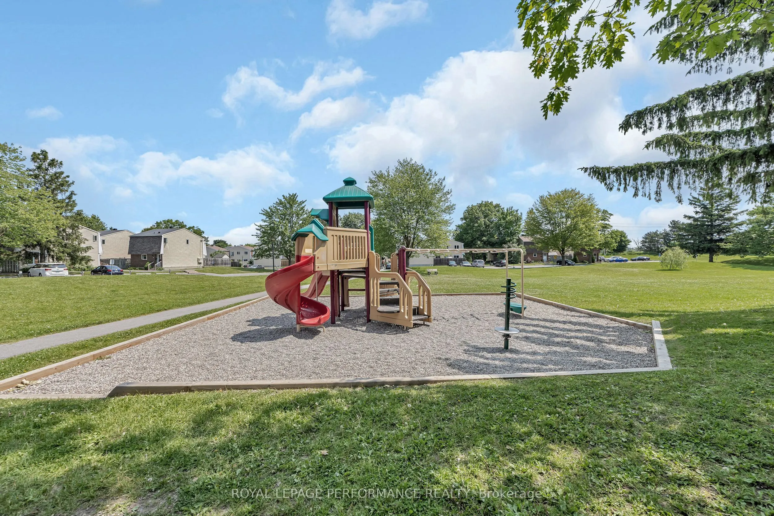 302 Salter Crescent, #133