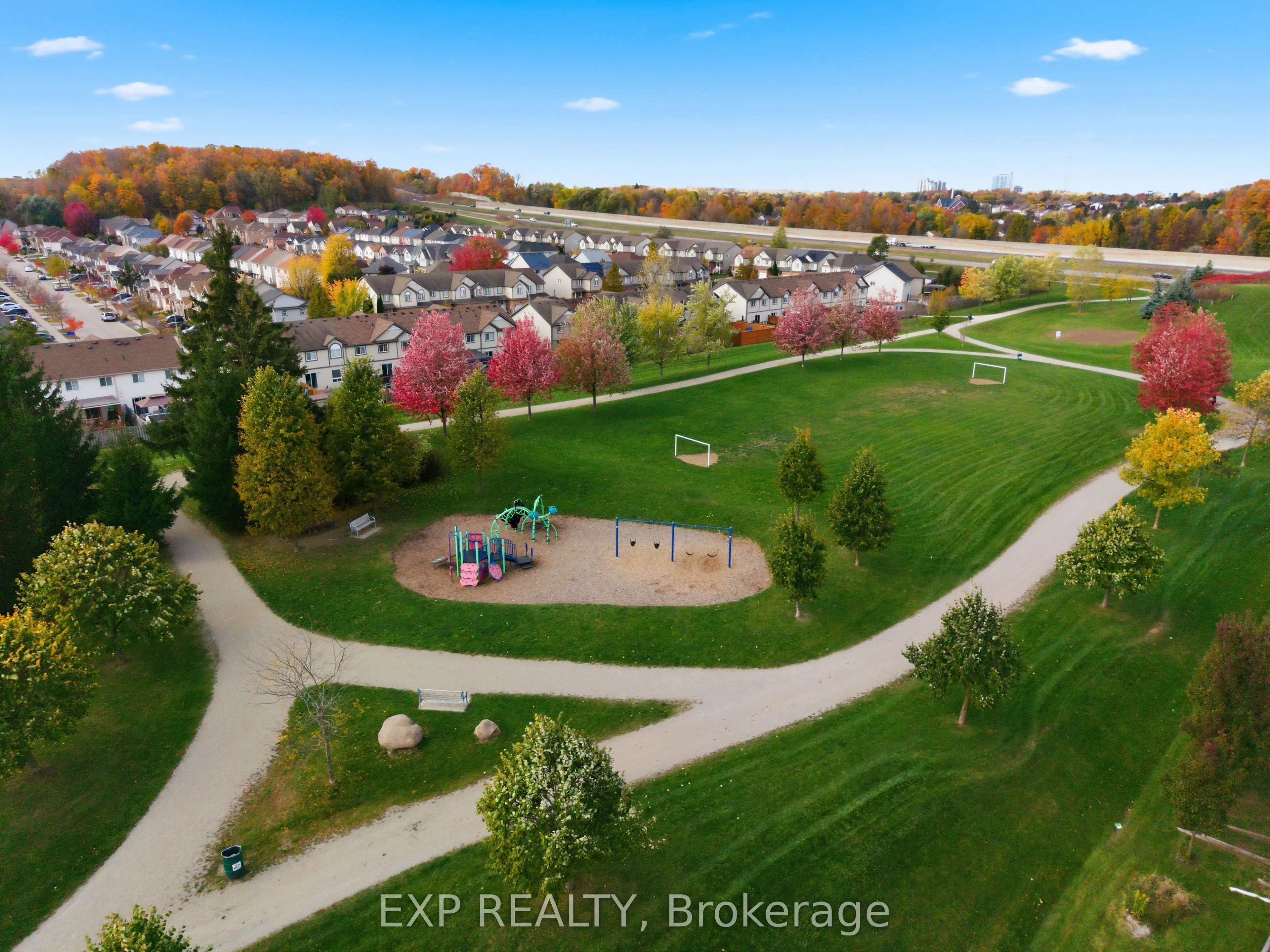 10 Foxglove Crescent, #6