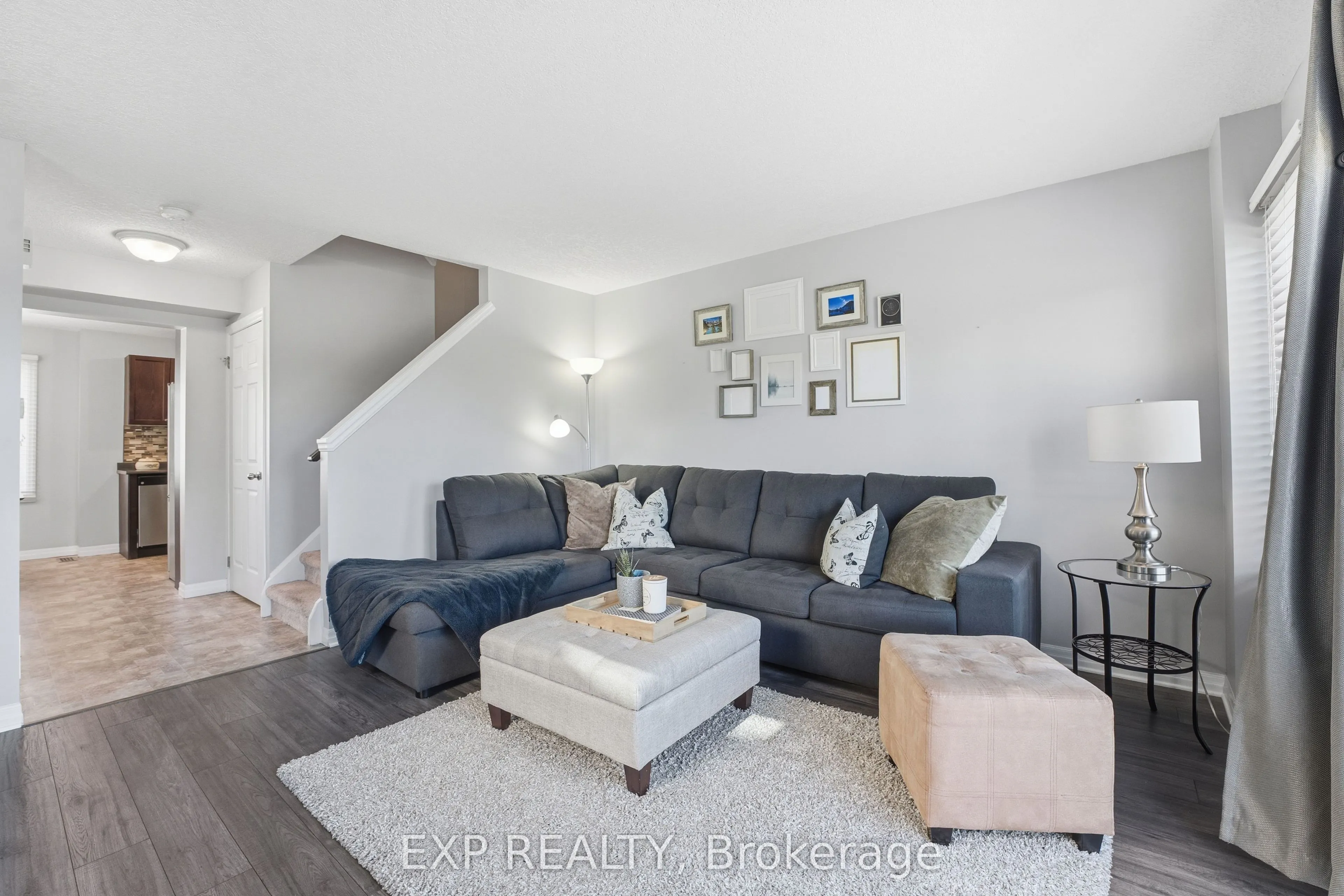 10 Foxglove Crescent, #6