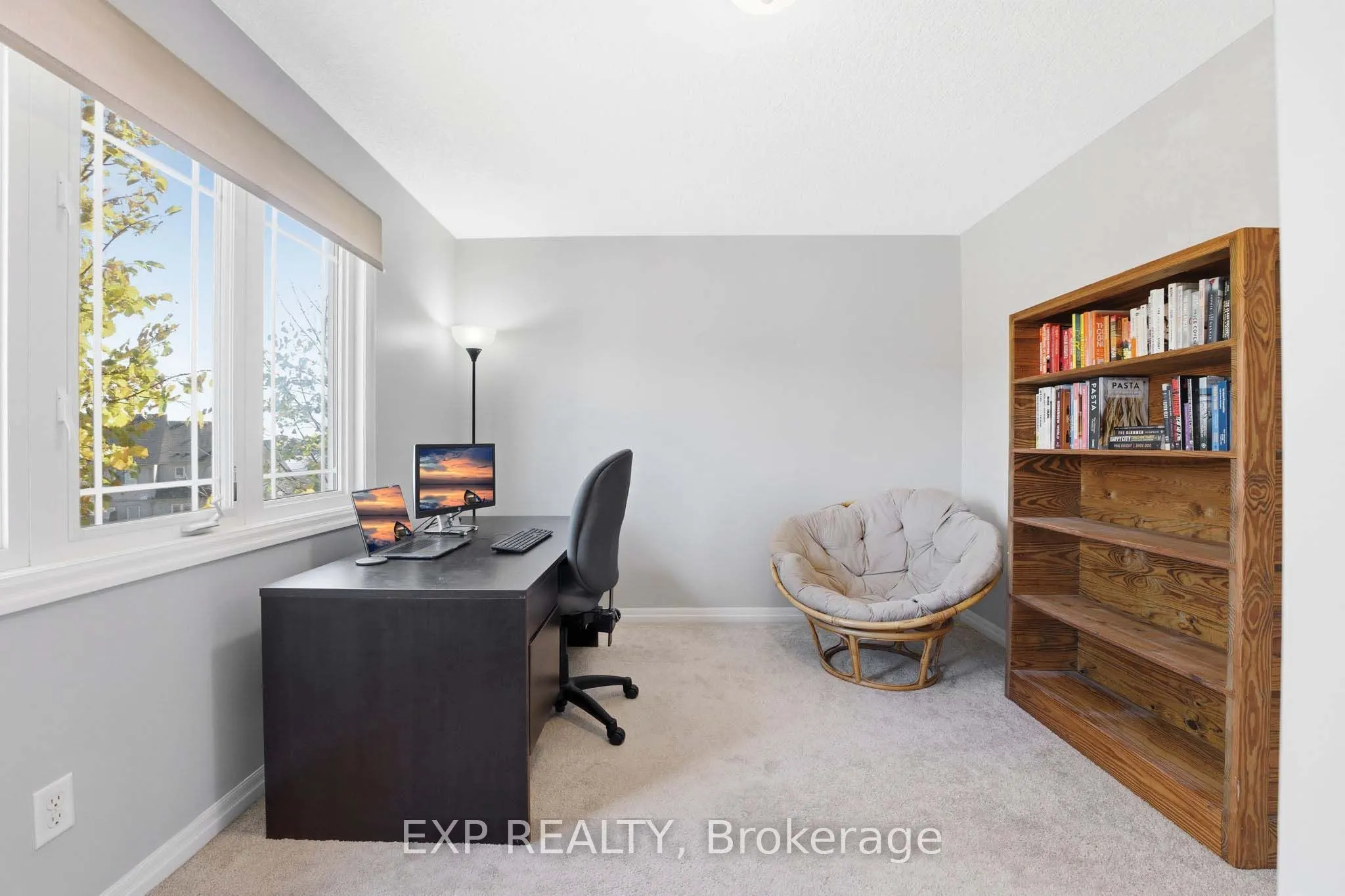 10 Foxglove Crescent, #6