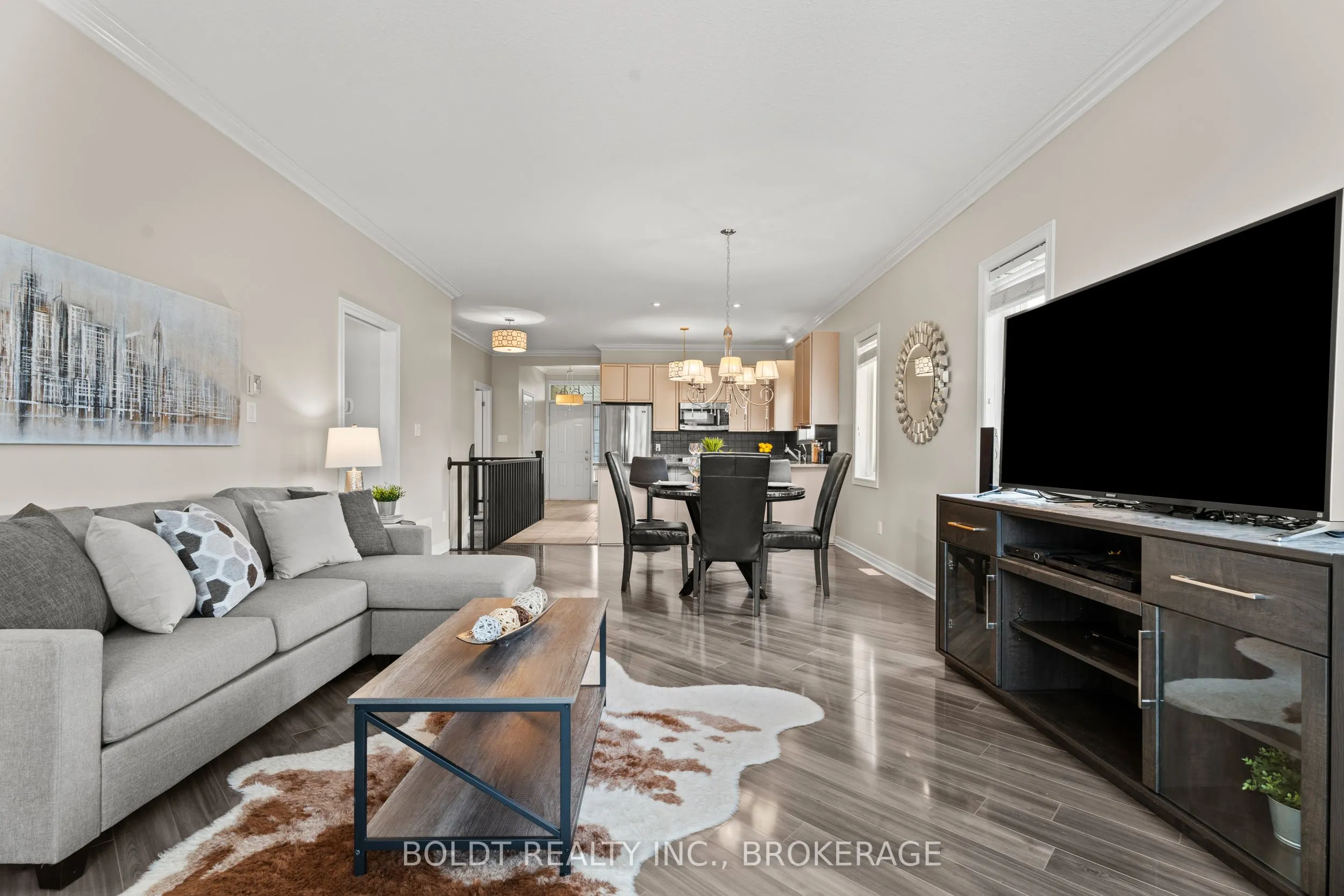 8 Willowlanding Court